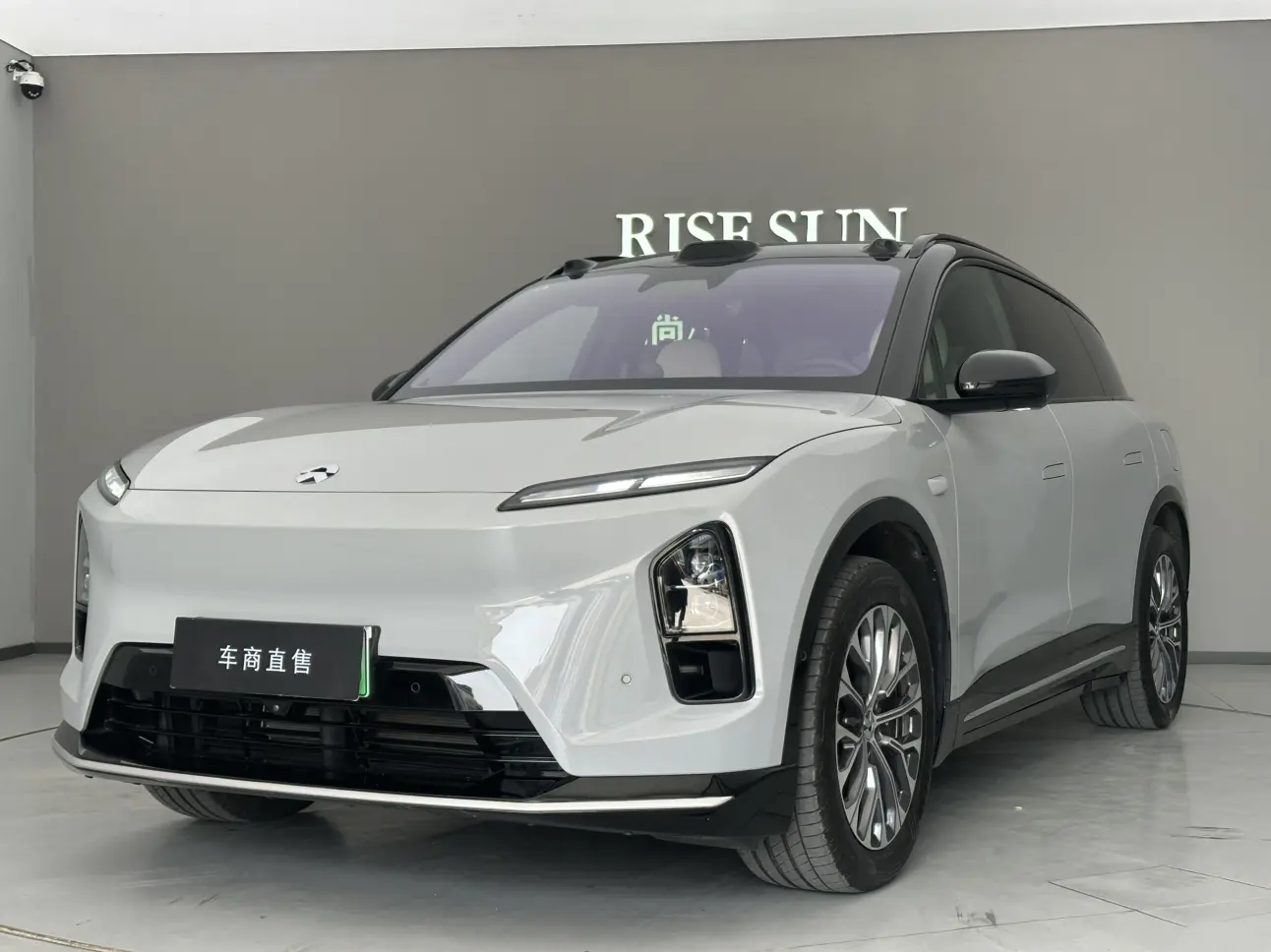 NIO ES6