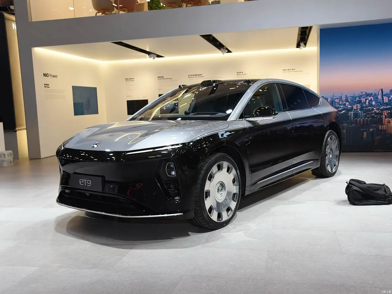 NIO ET9