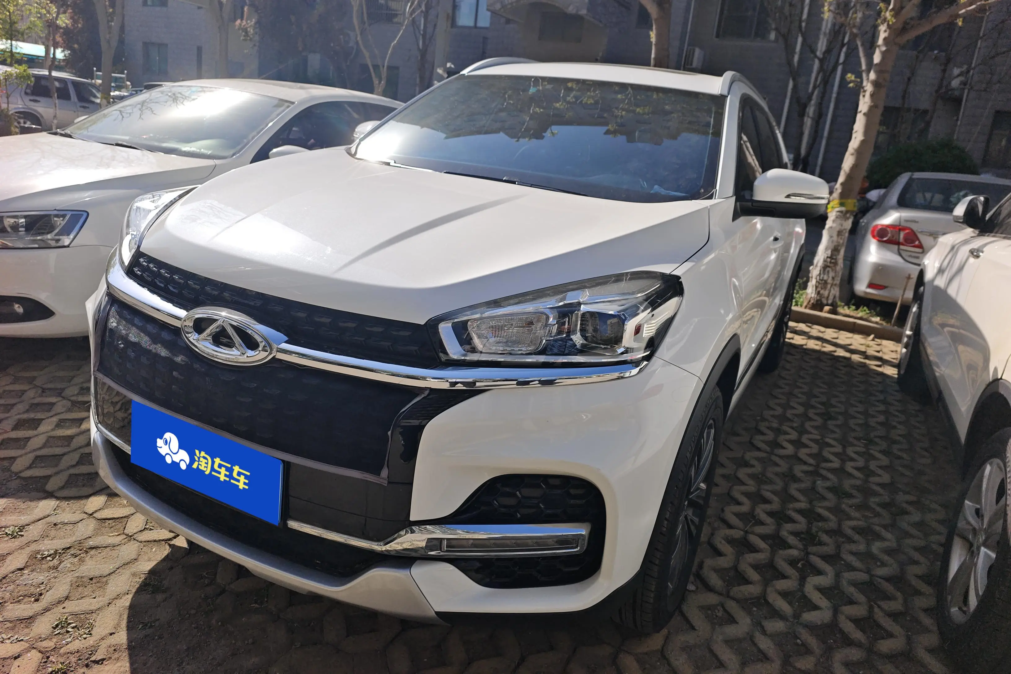 Chery Tiggo 8