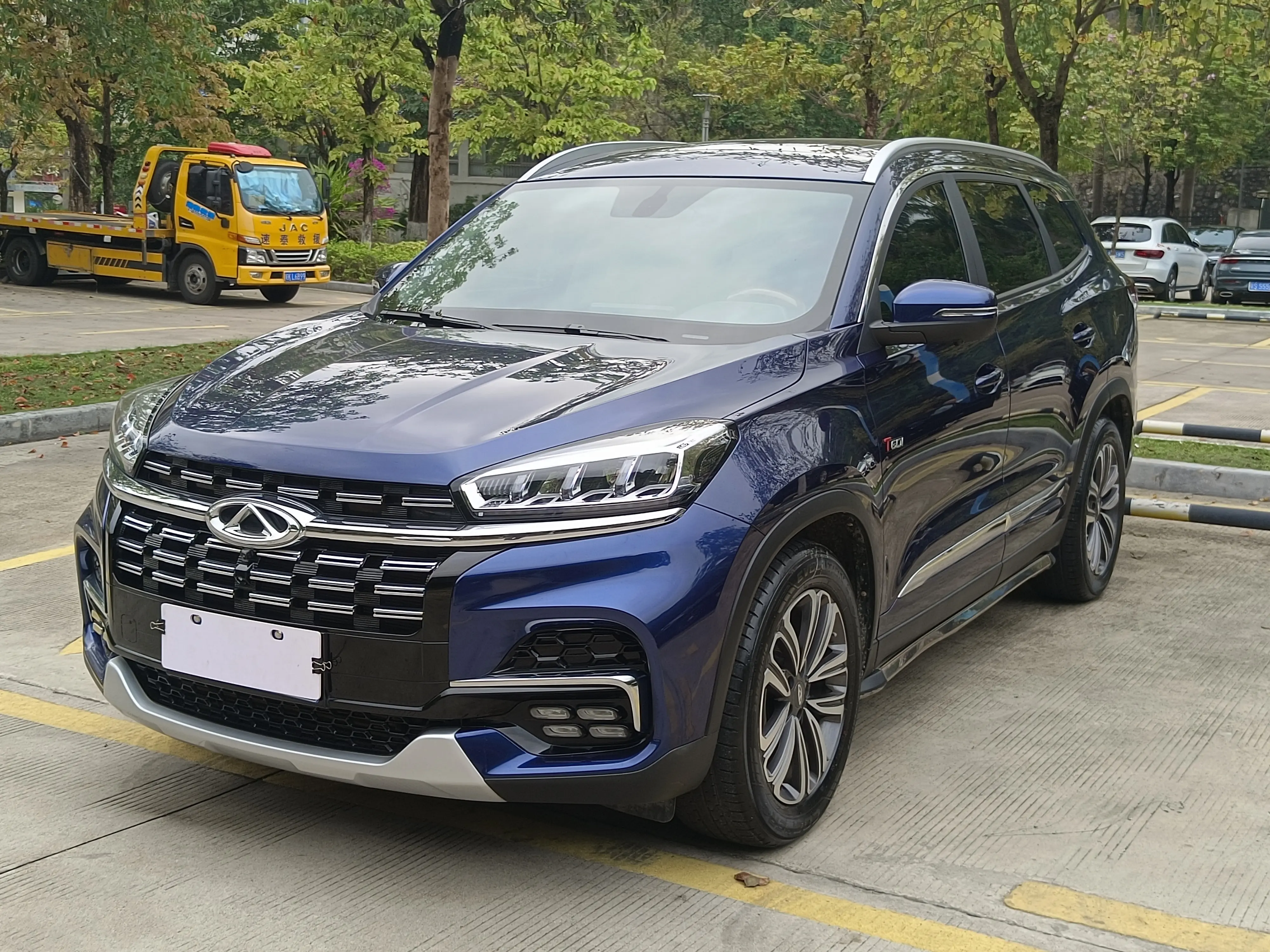 Chery Tiggo 8