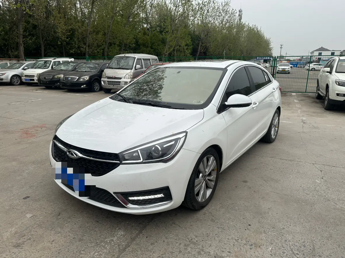 Chery Arrizo 5