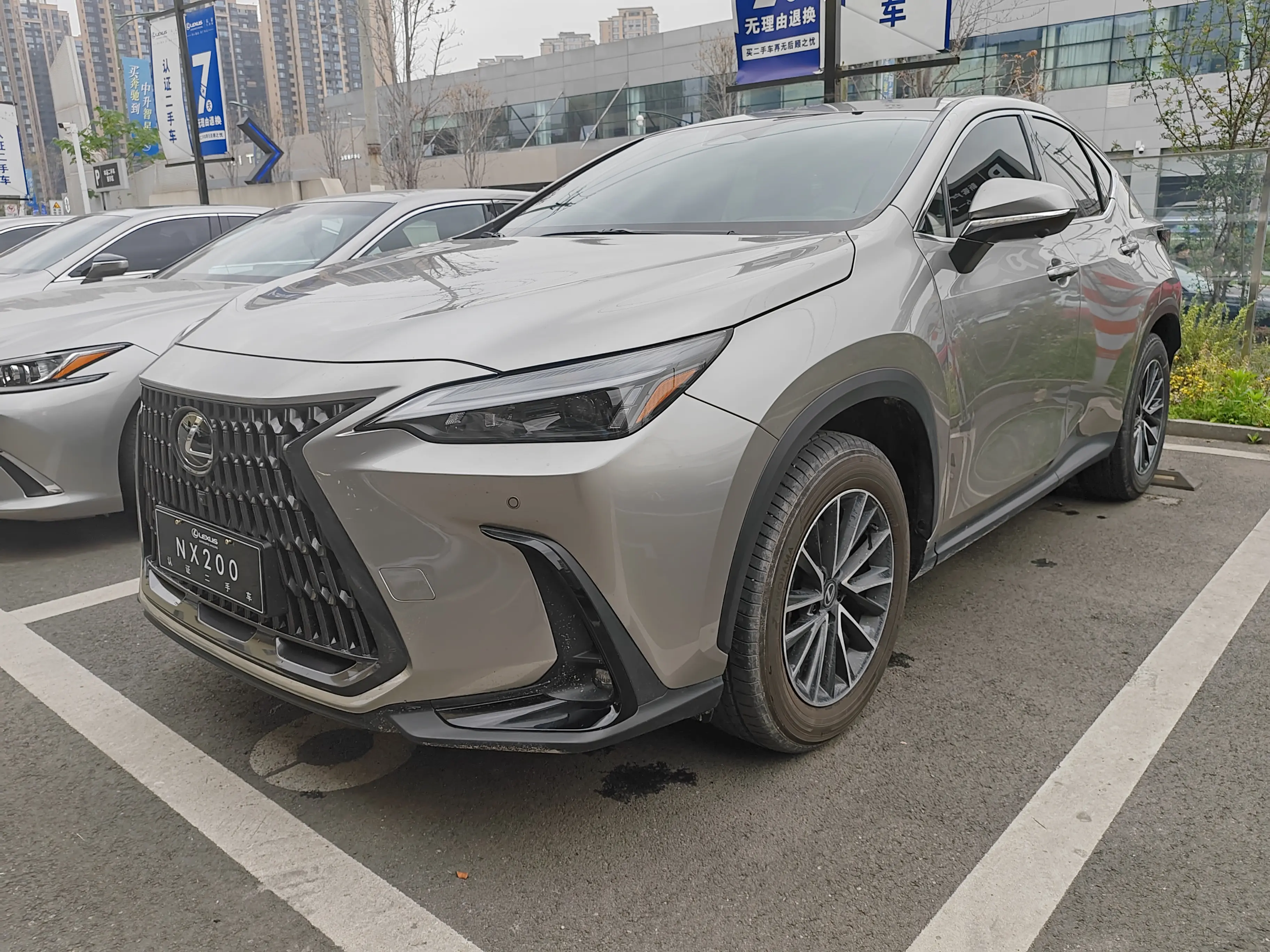 Lexus NX