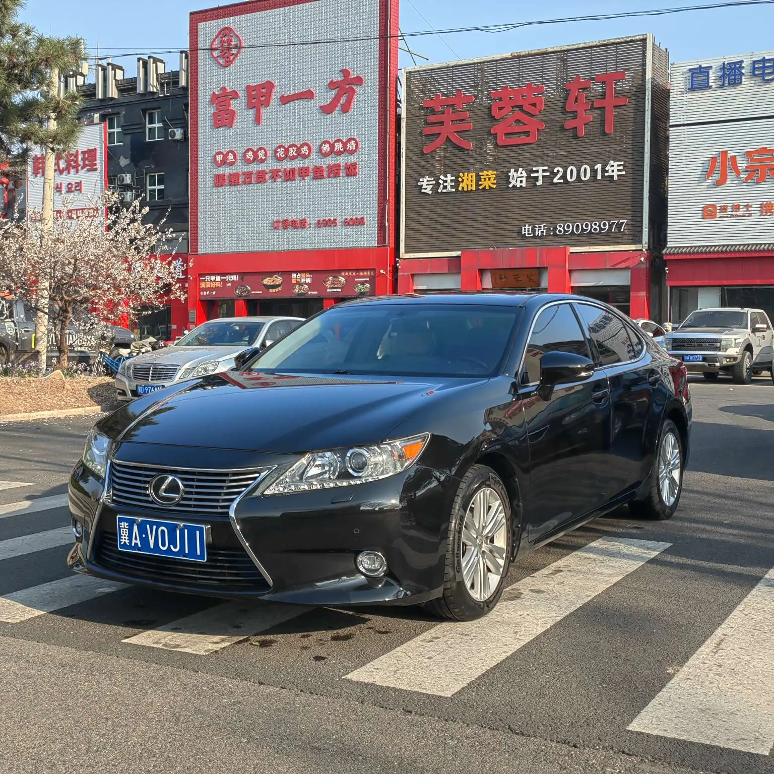 Lexus ES
