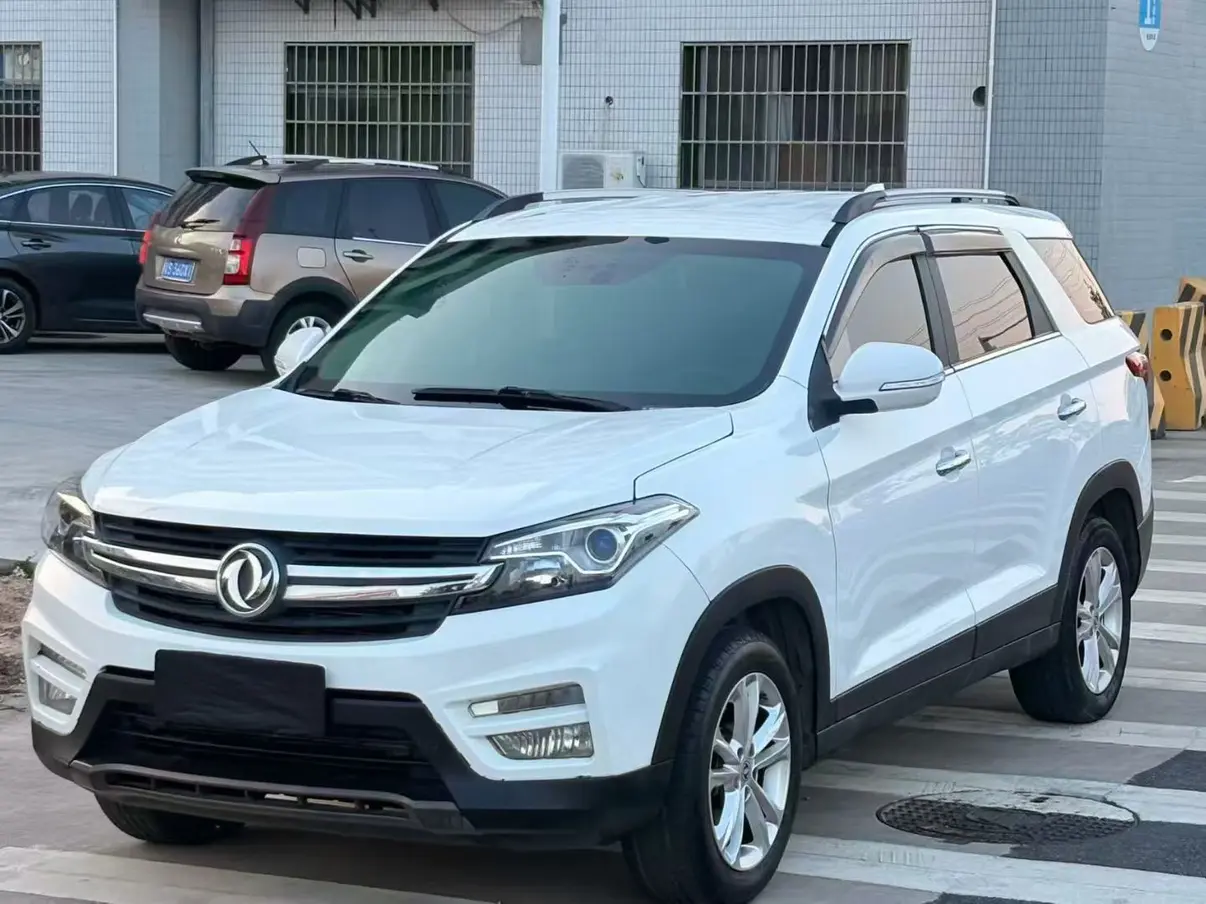 Dongfeng Scenery S560