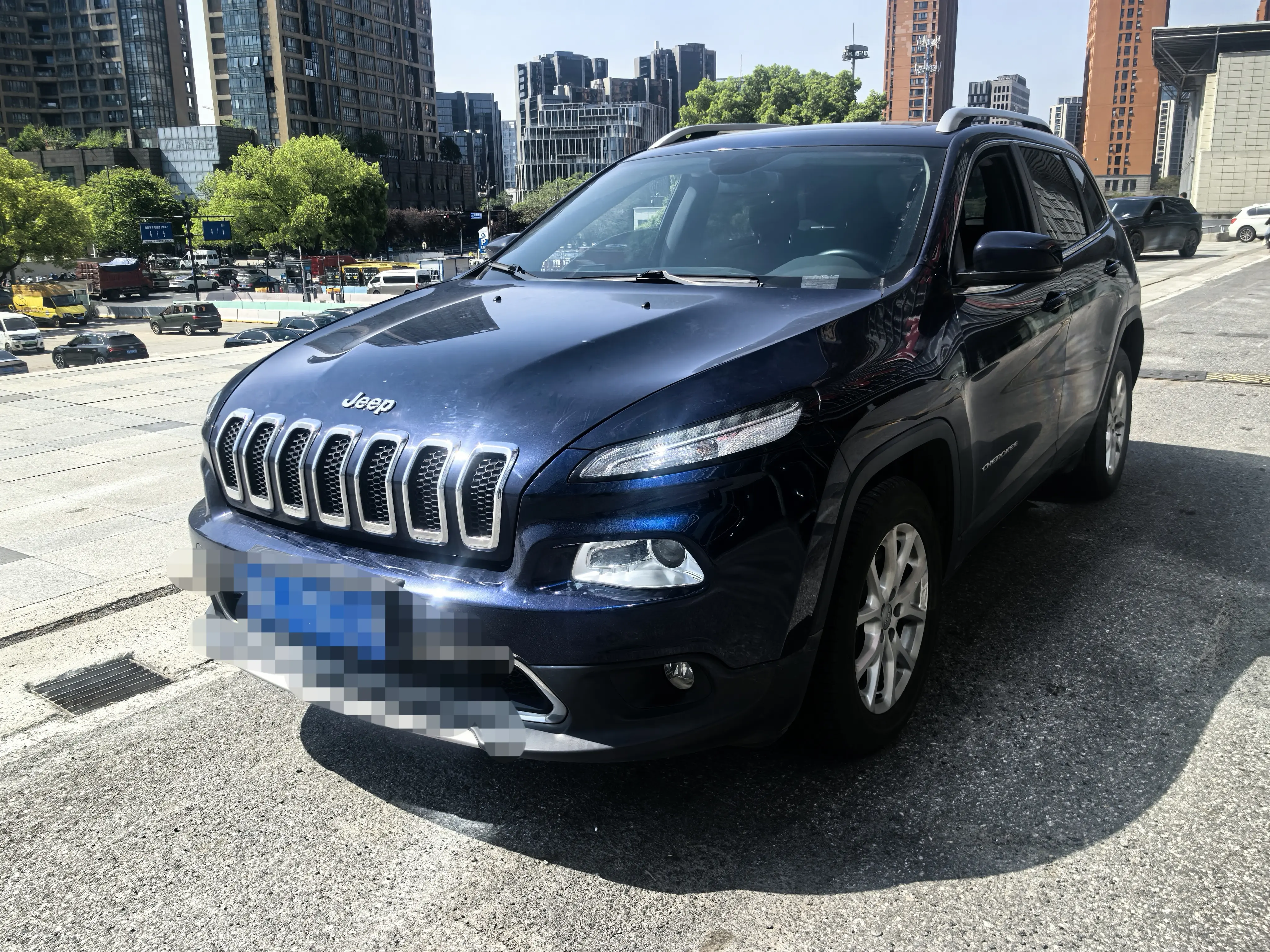 Jeep Cherokee