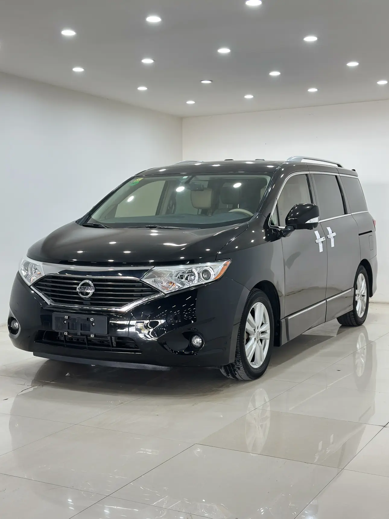 Nissan Nobleman