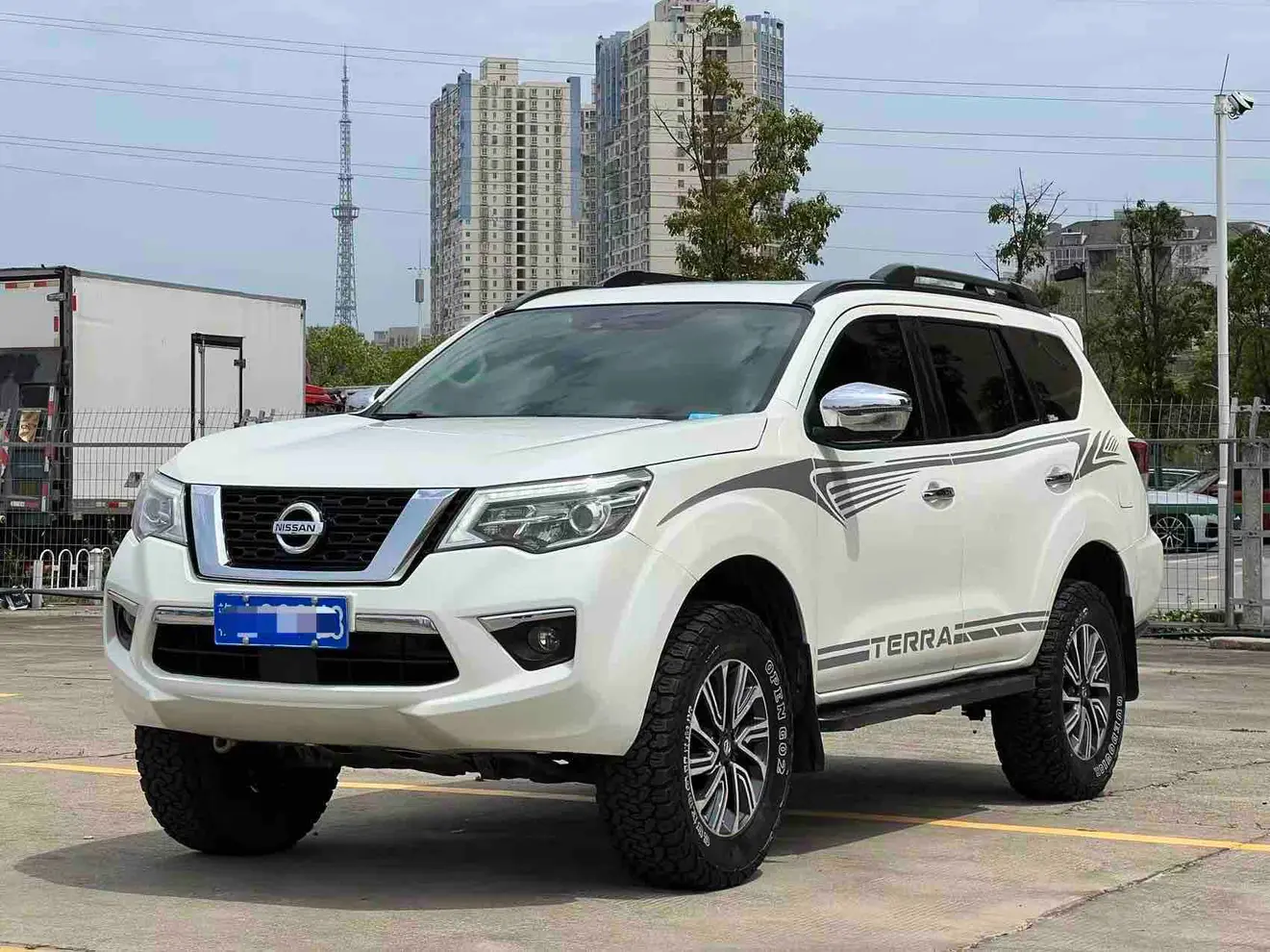 Nissan Tuda