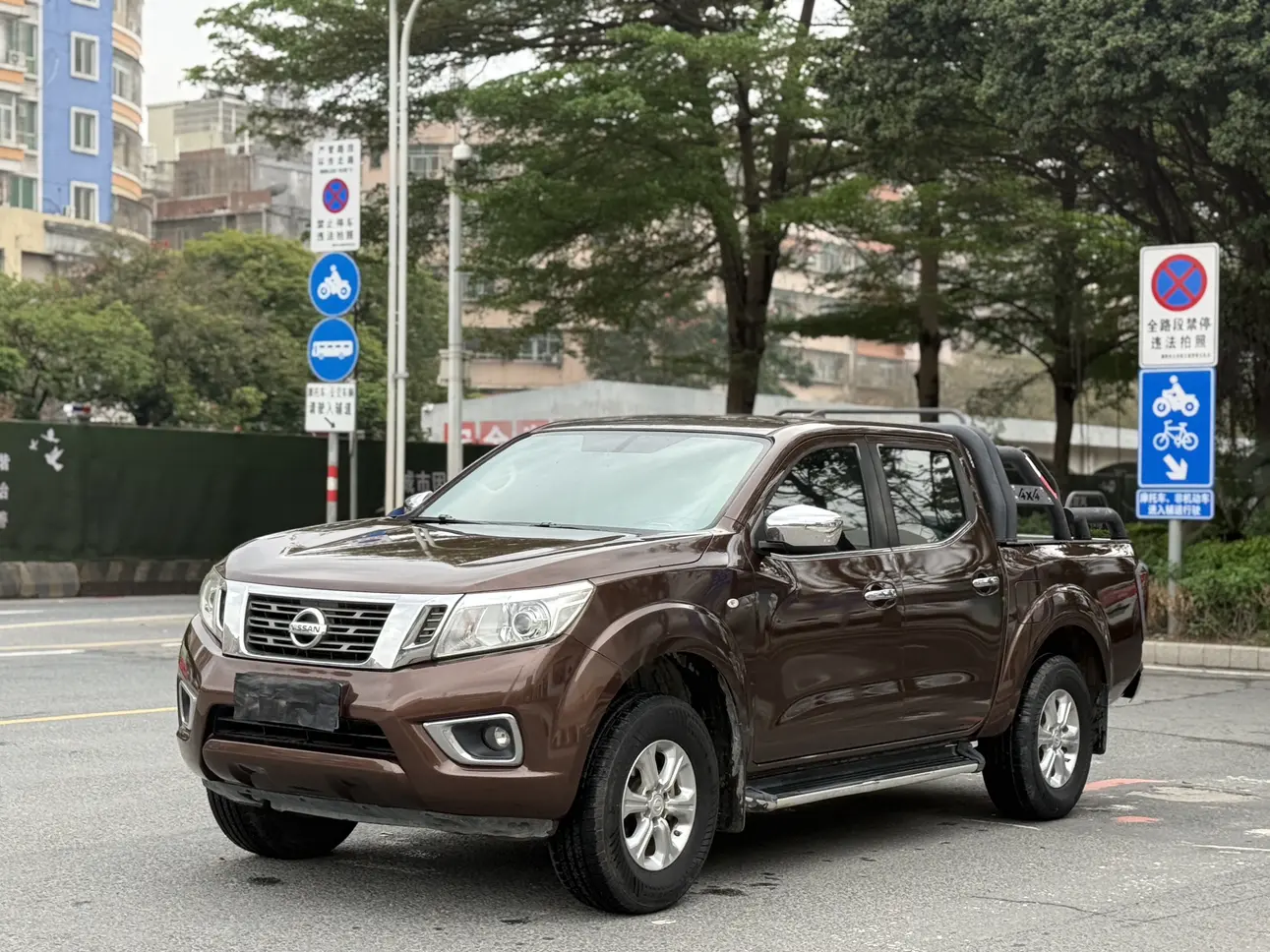 Nissan Navara