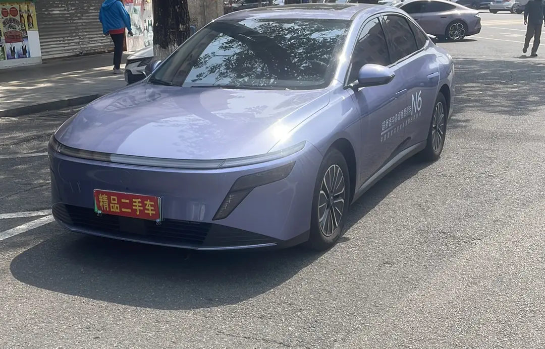 Nissan N6