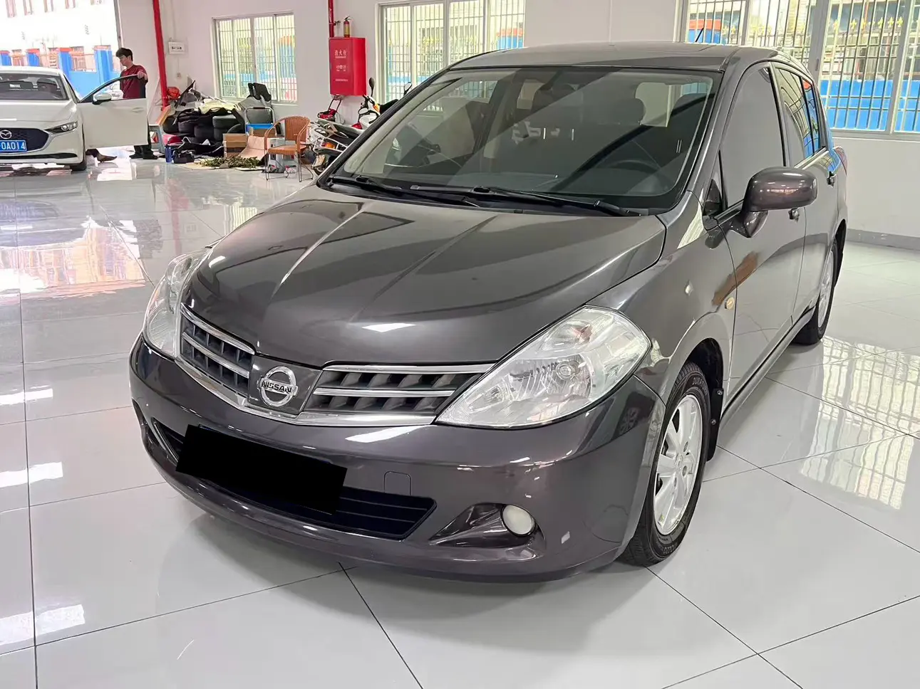 Nissan Tiida