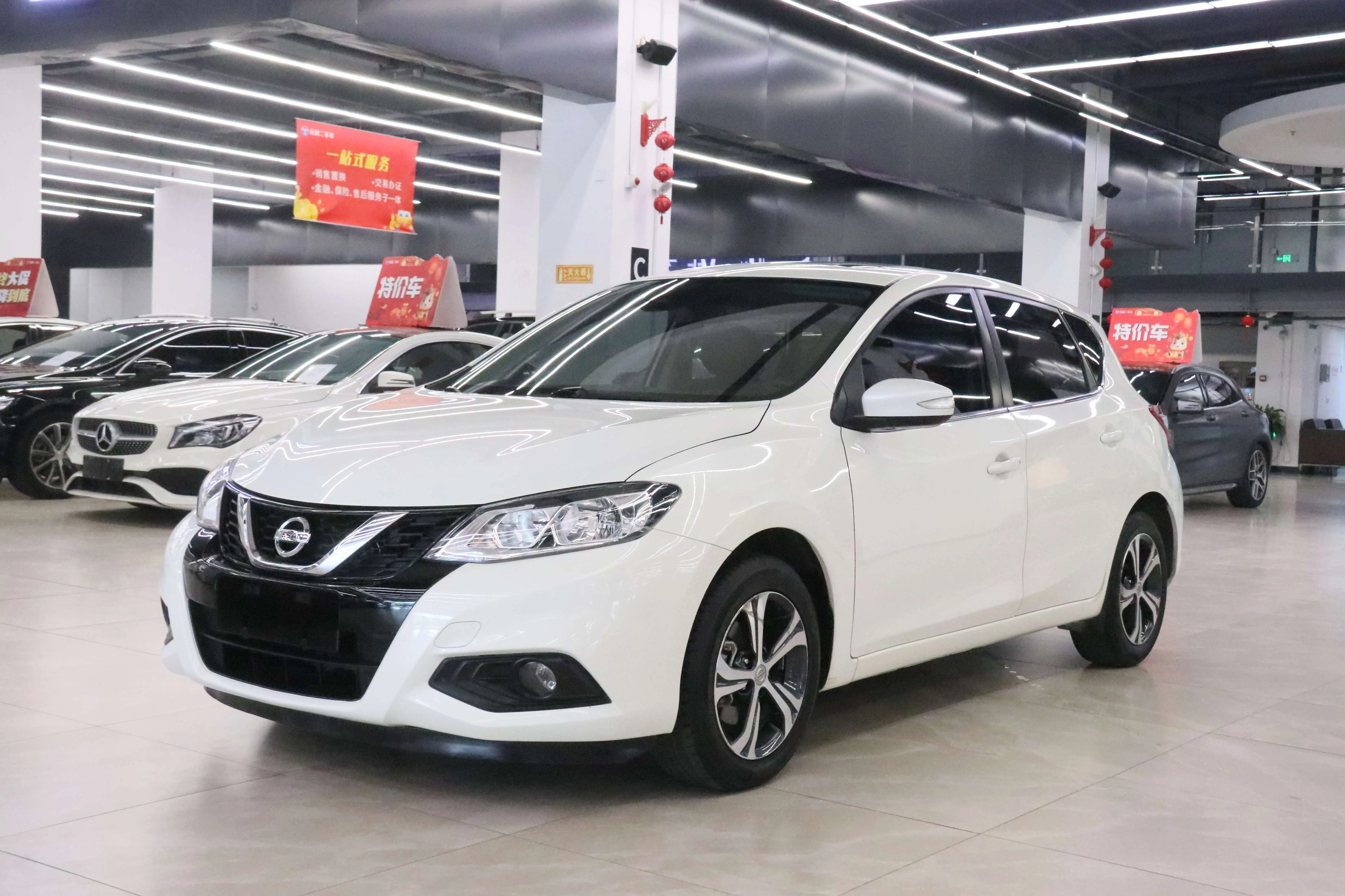 Nissan Tiida
