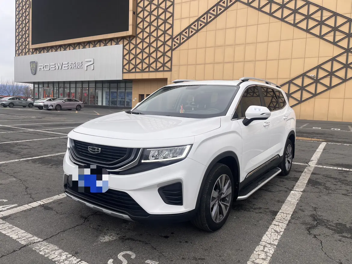 Geely Okavango