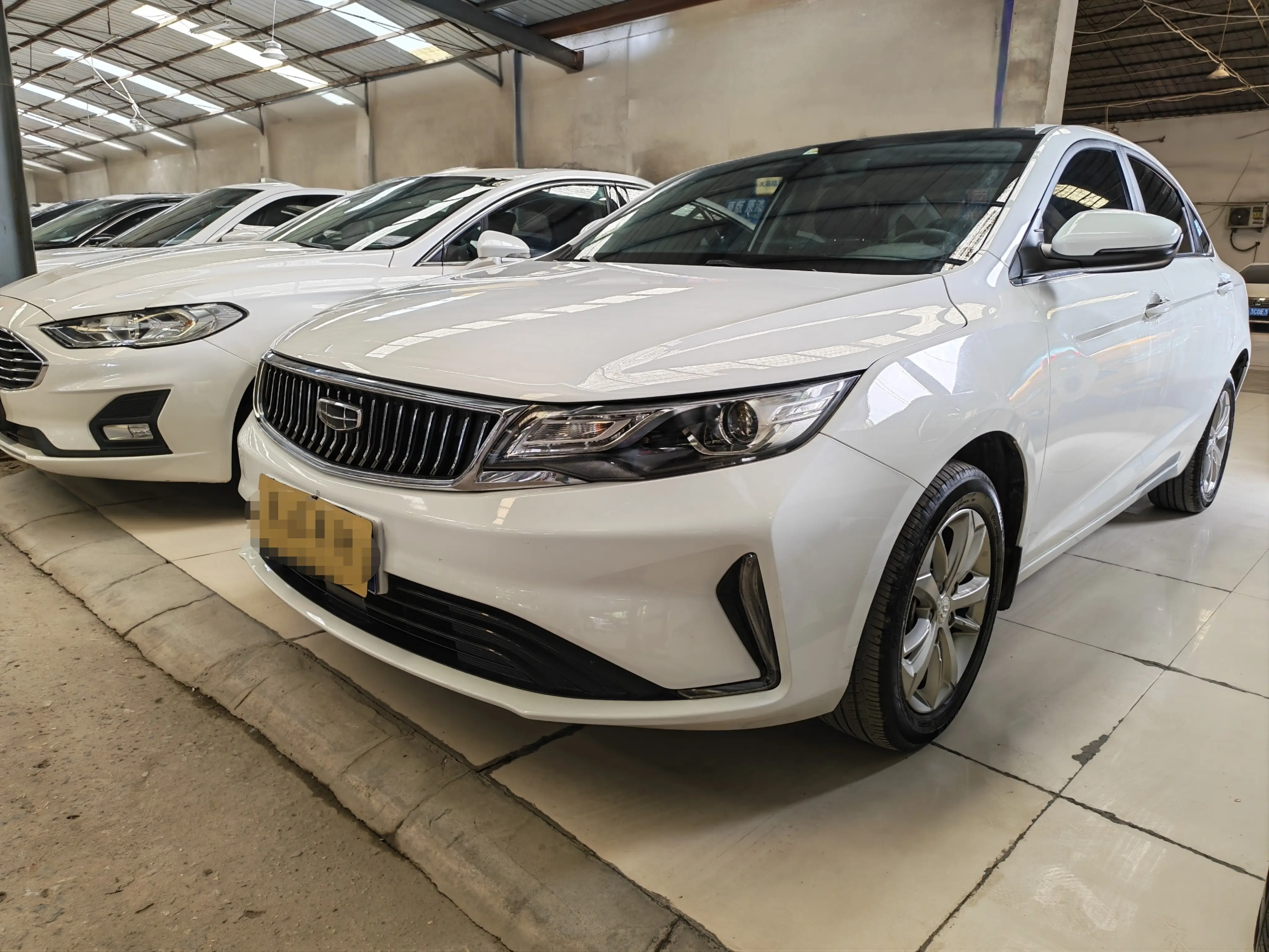 Geely Emgrand GL