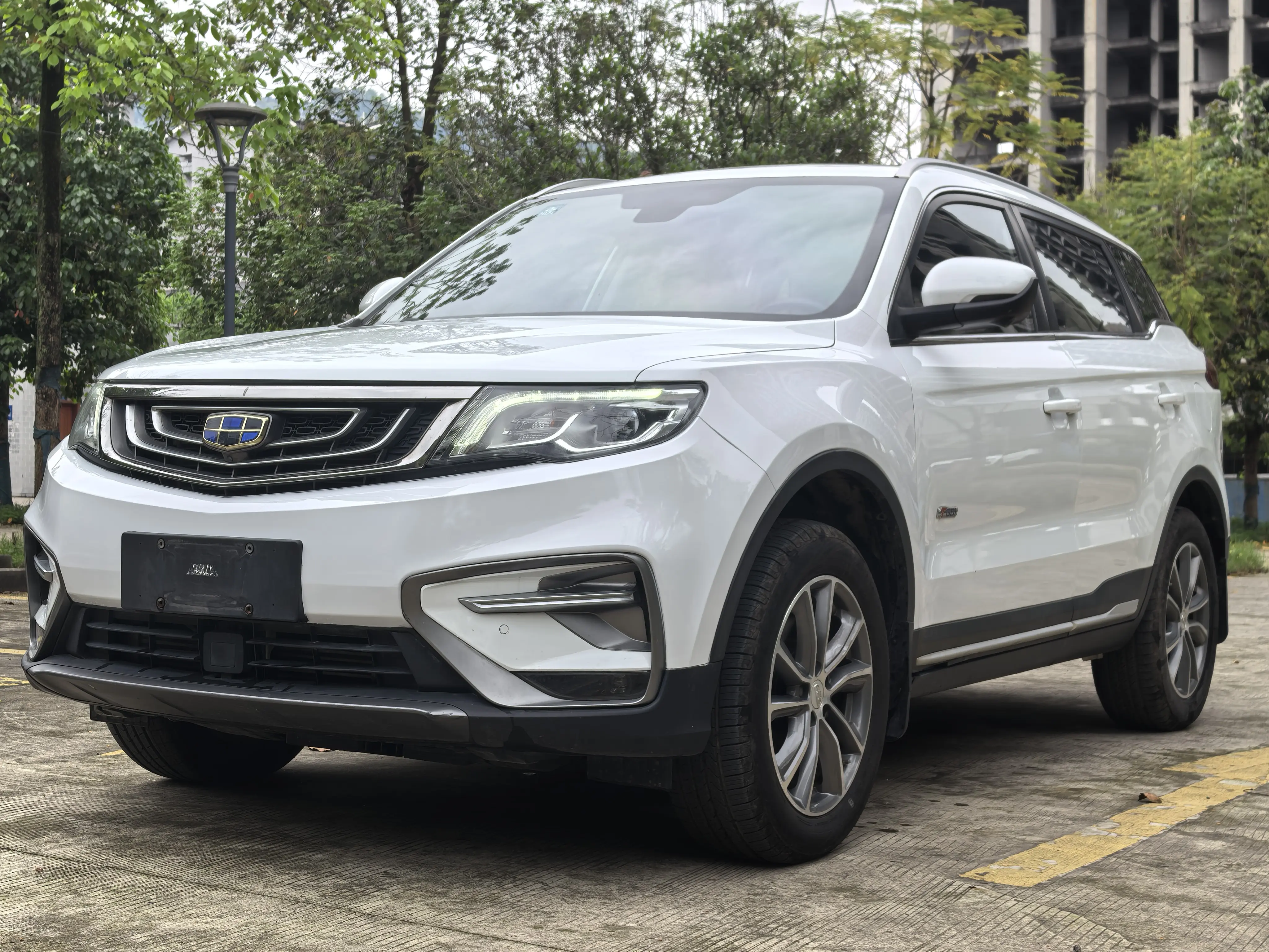 Geely Atlas
