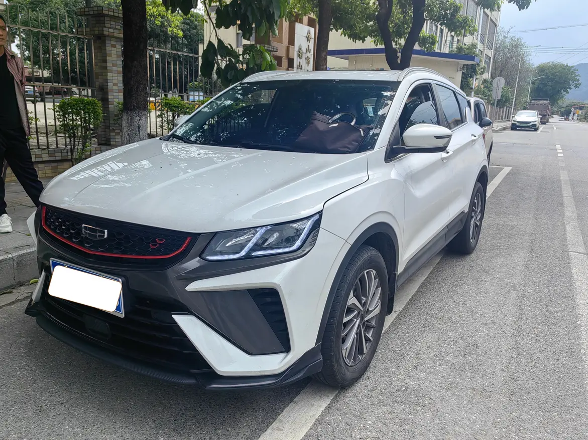 Geely Coolray SX11