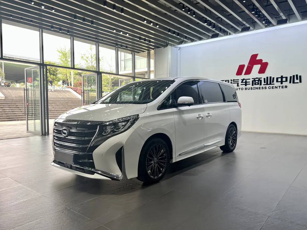 GAC Trumpchi M8