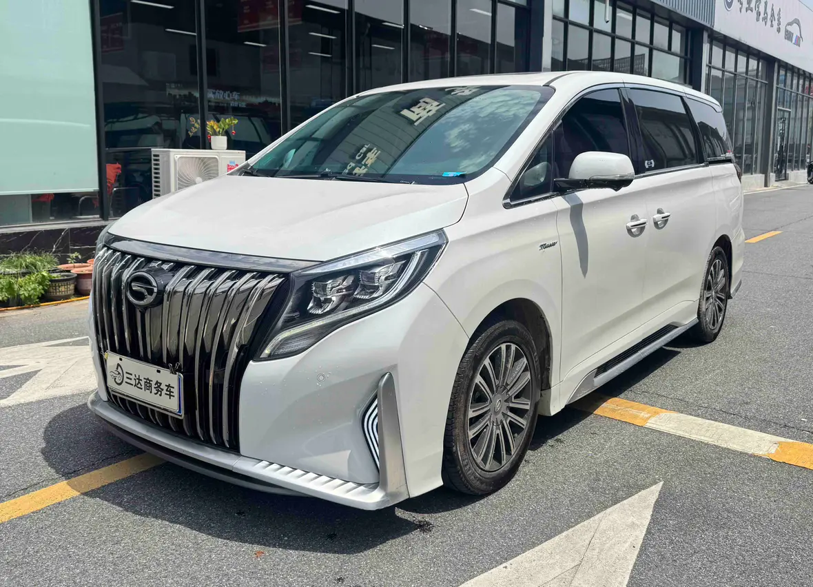 GAC Trumpchi M8