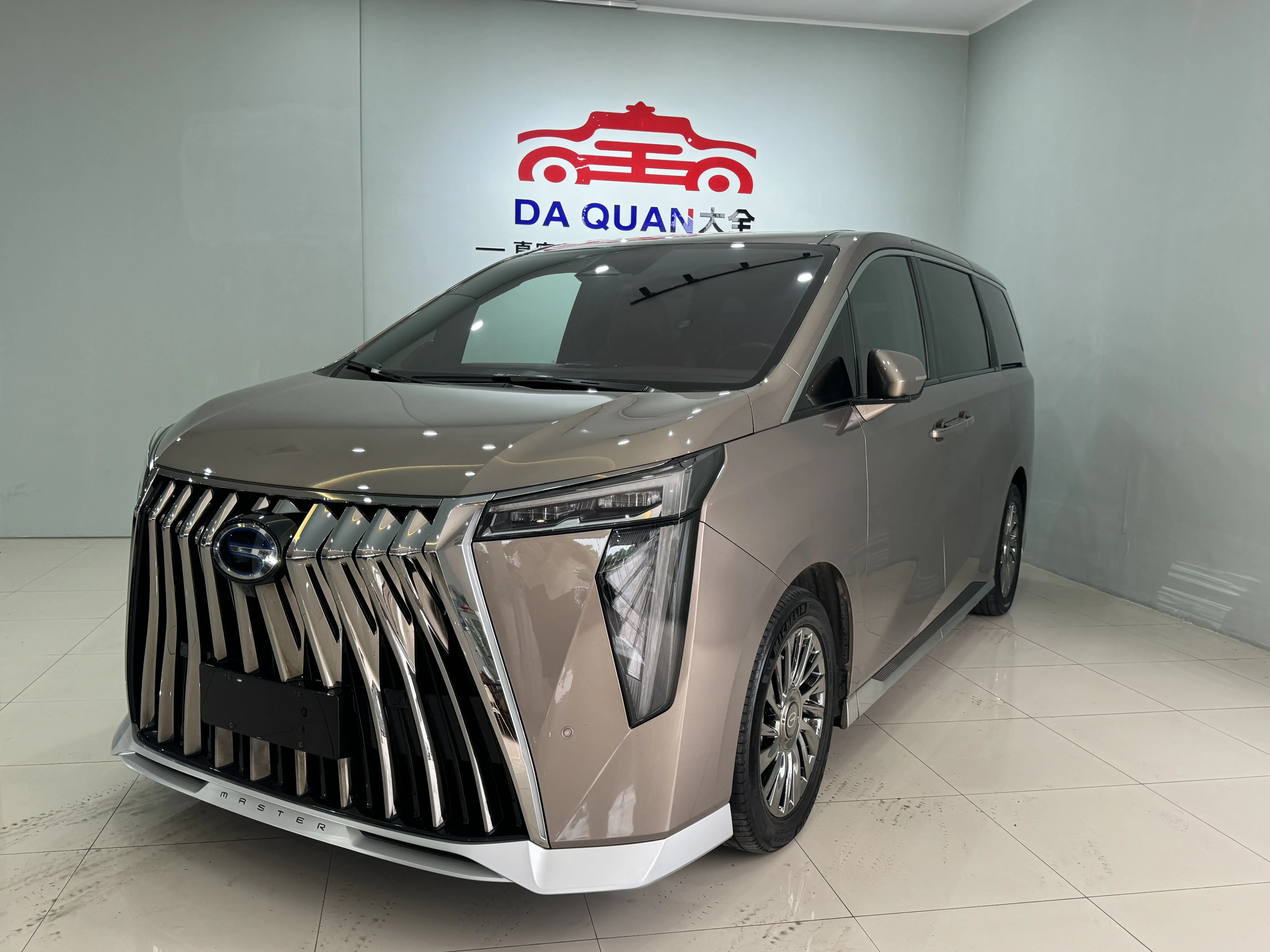 GAC Trumpchi M8
