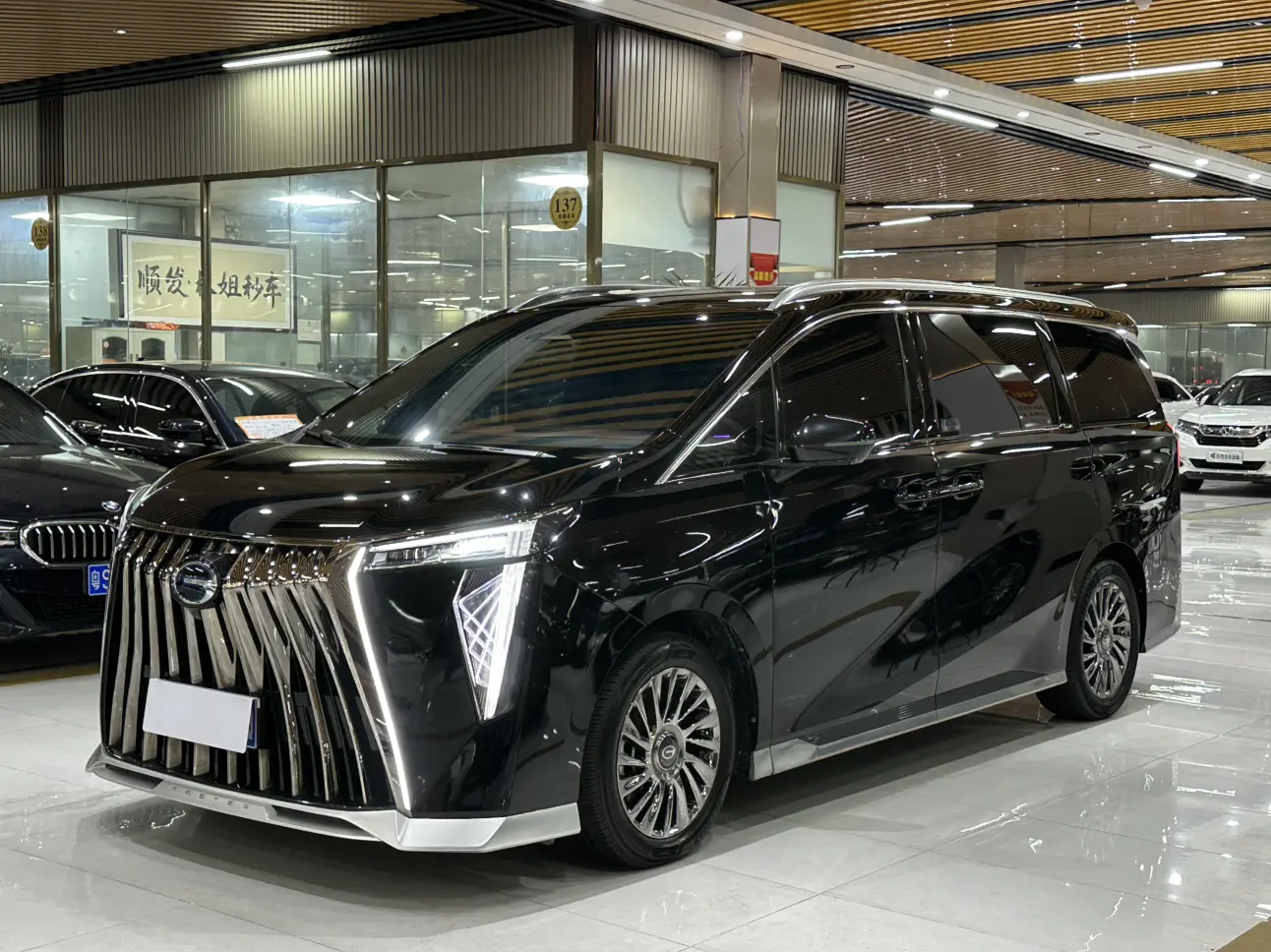 GAC Trumpchi M8