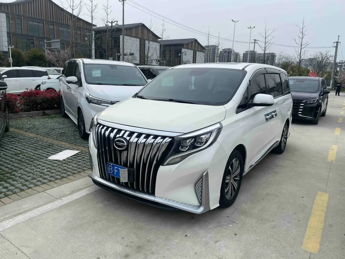GAC Trumpchi M8