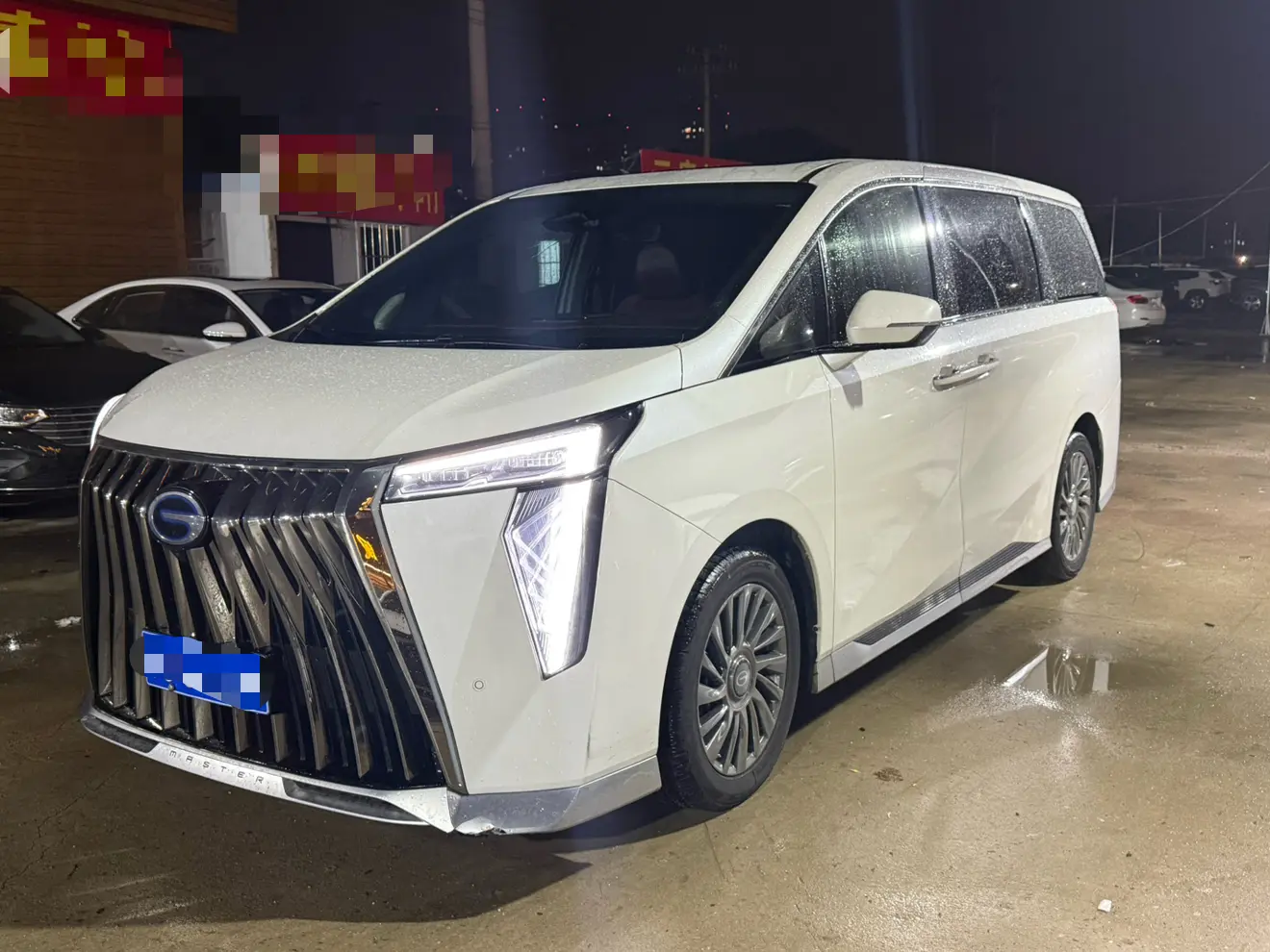 GAC Trumpchi M8