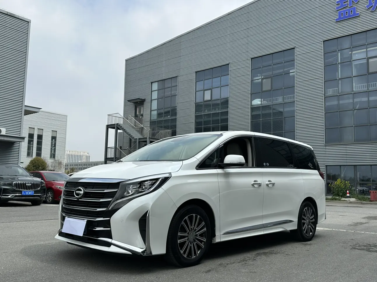 GAC Trumpchi M8