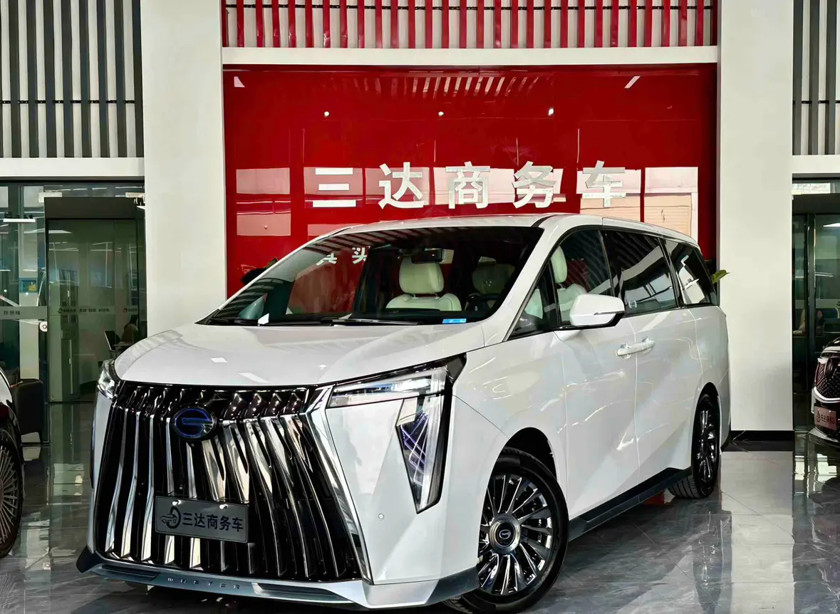 GAC Trumpchi M8