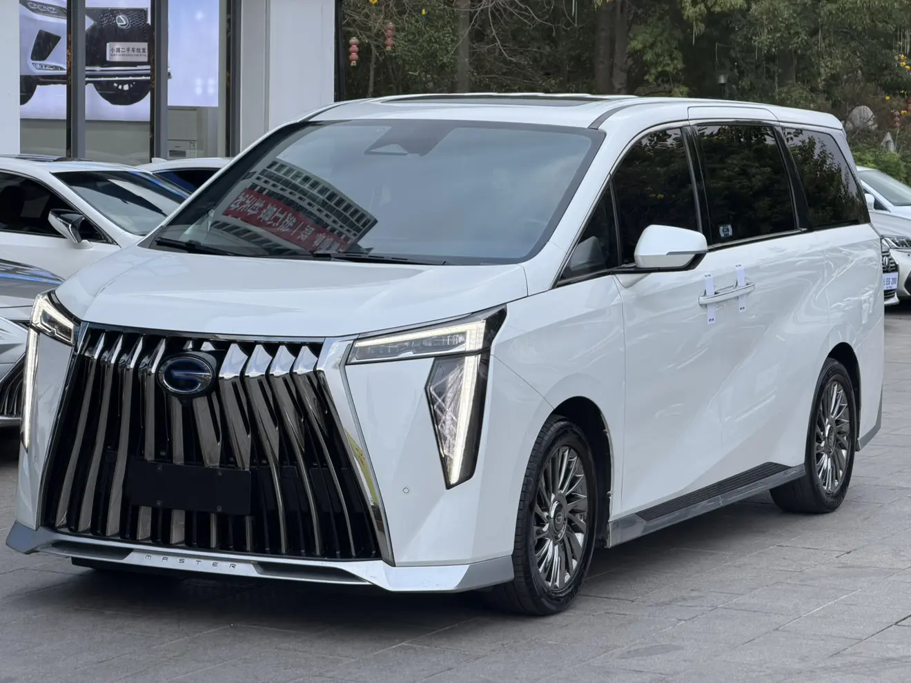 GAC Trumpchi M8