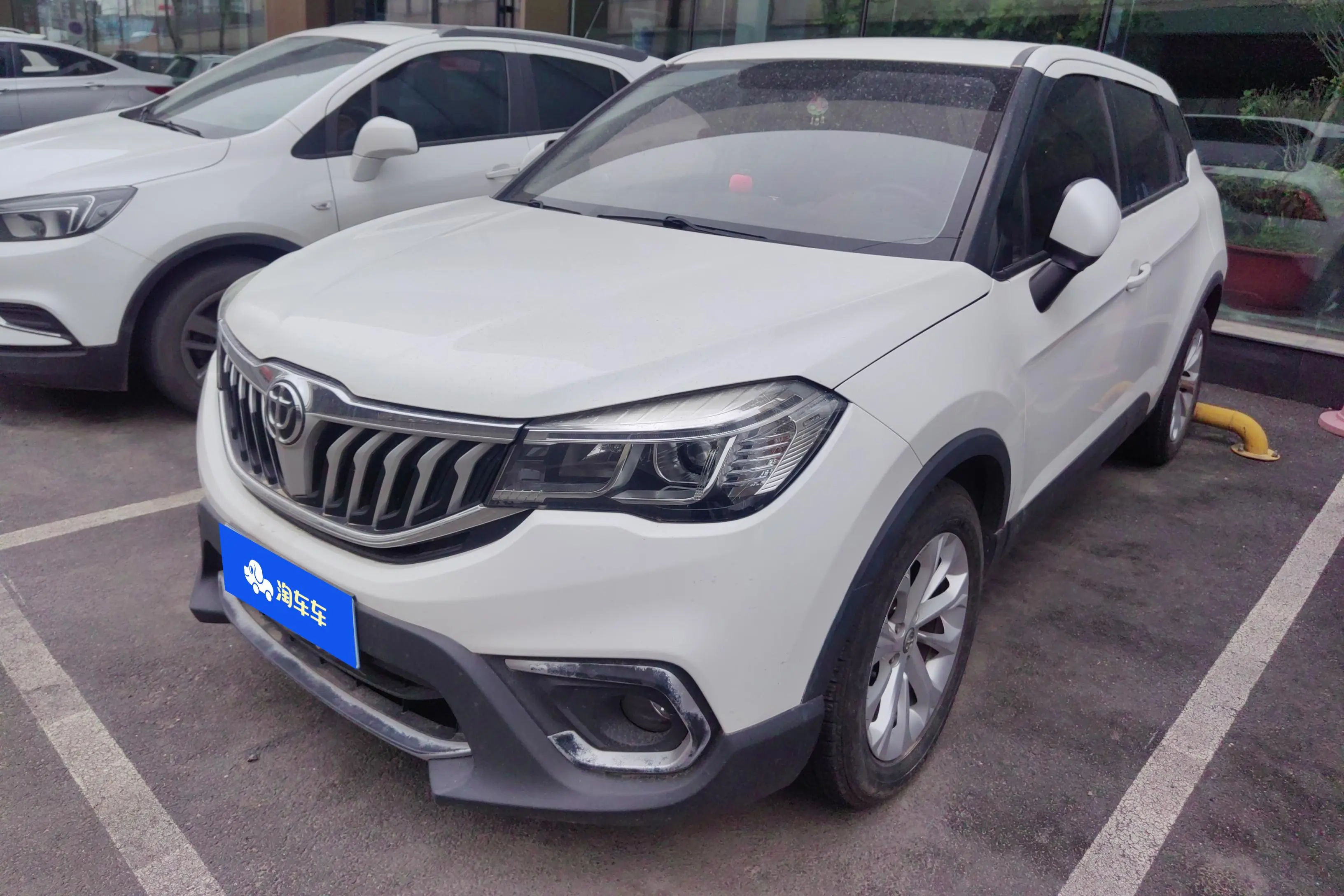 Brilliance China V3