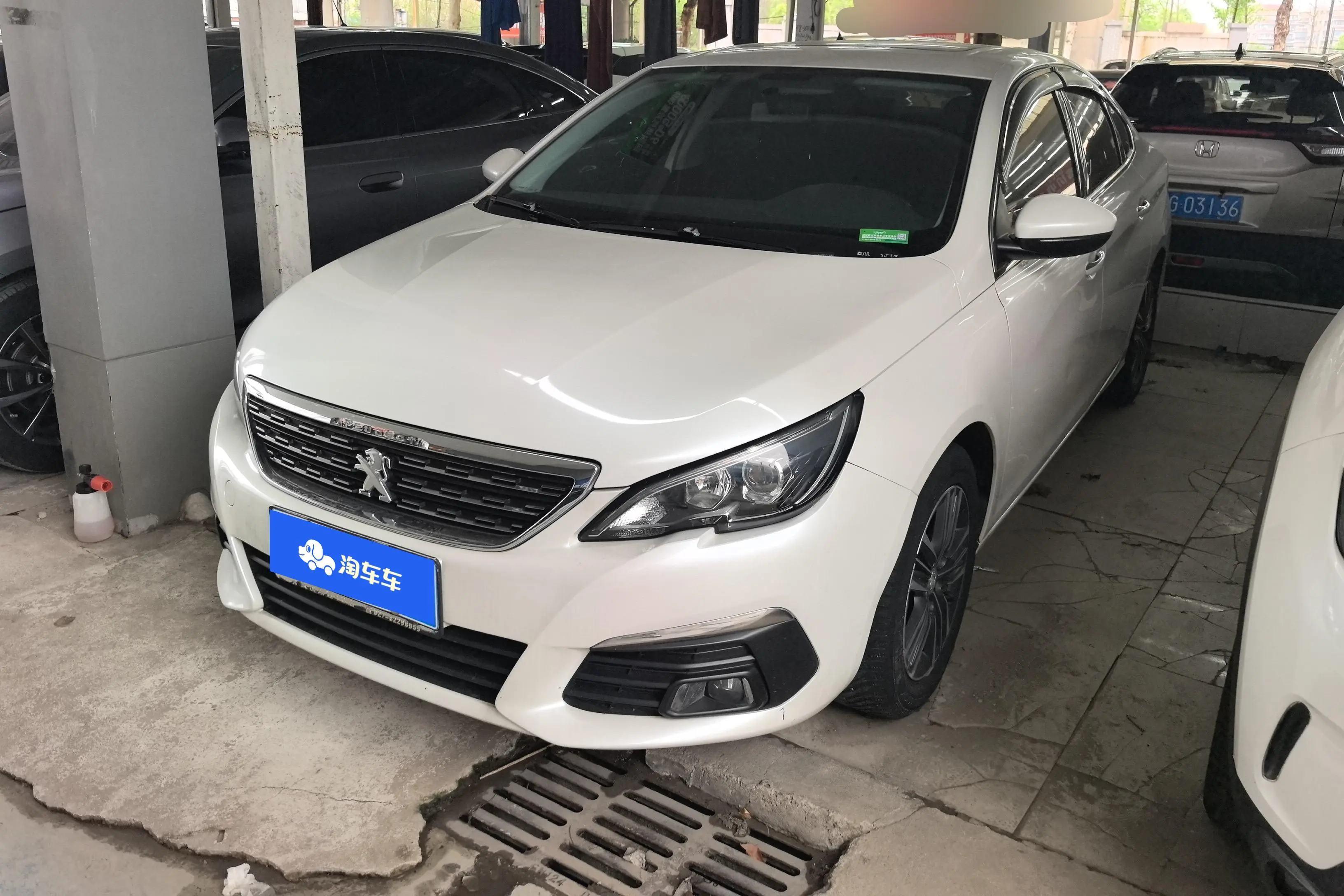 Peugeot 308