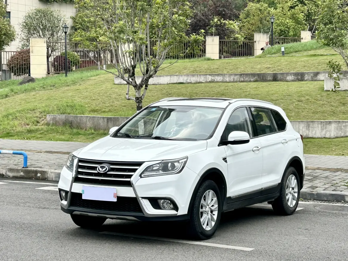 BAIC Magic S6