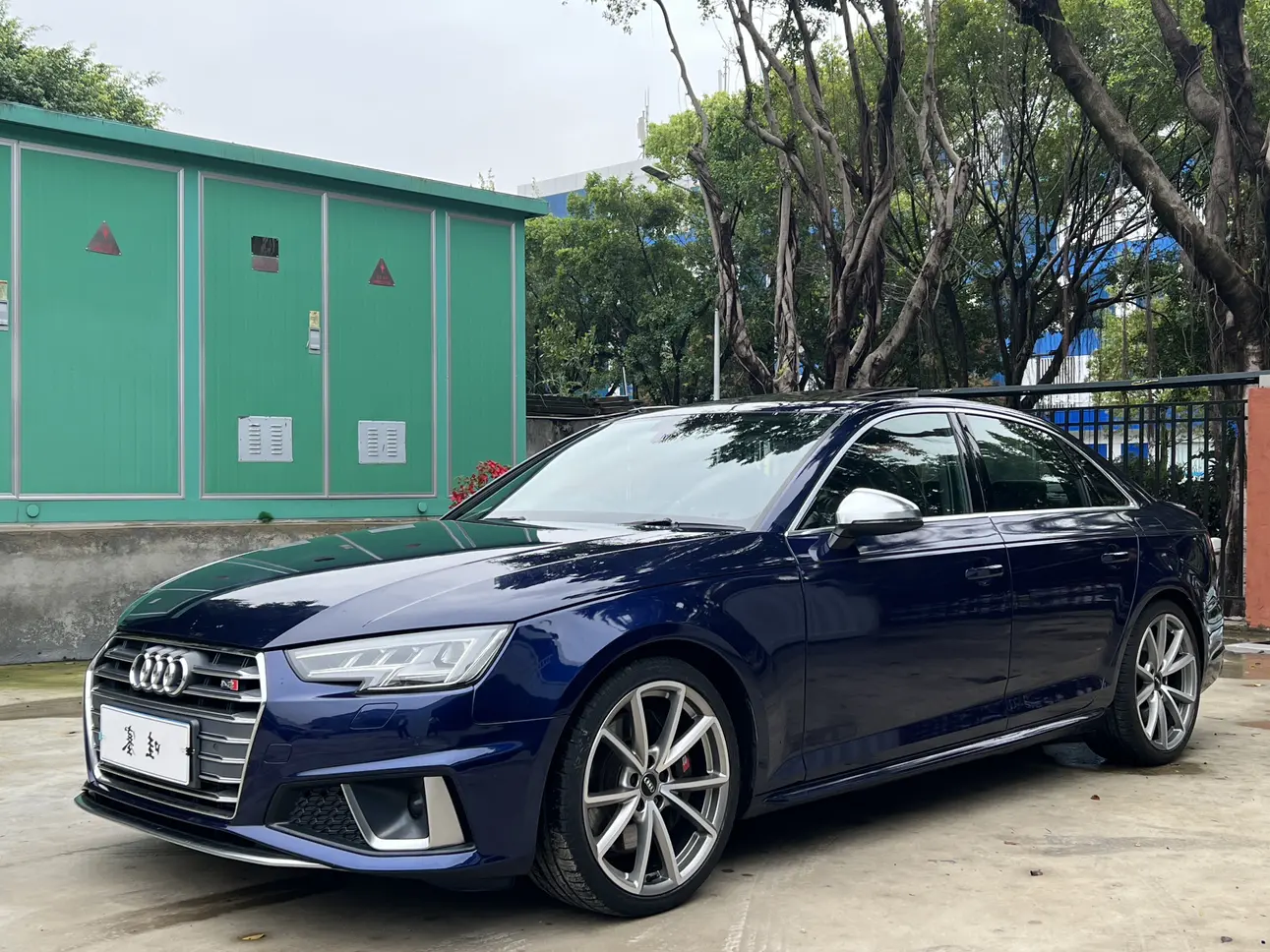 Audi S4