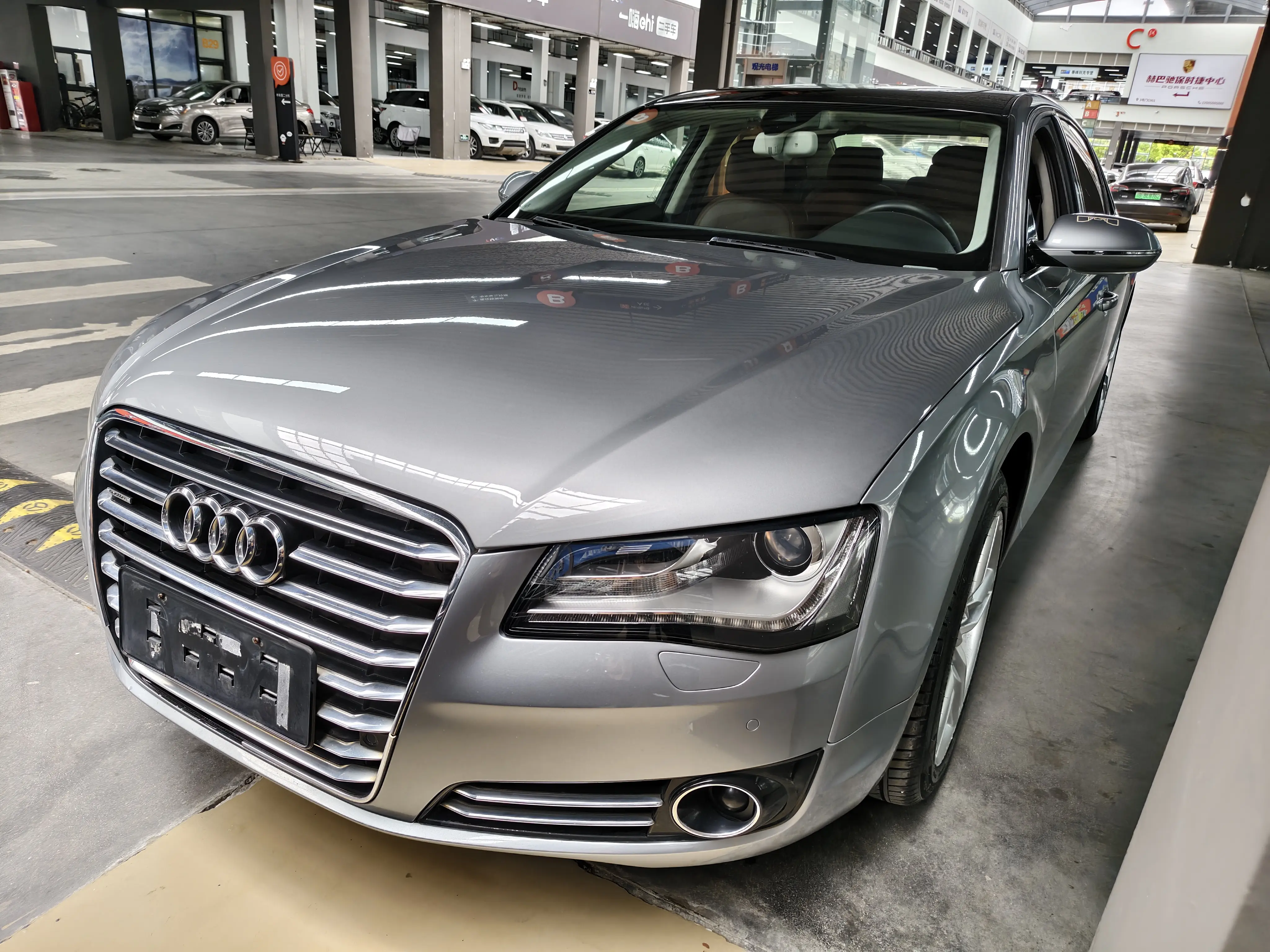 Audi A8