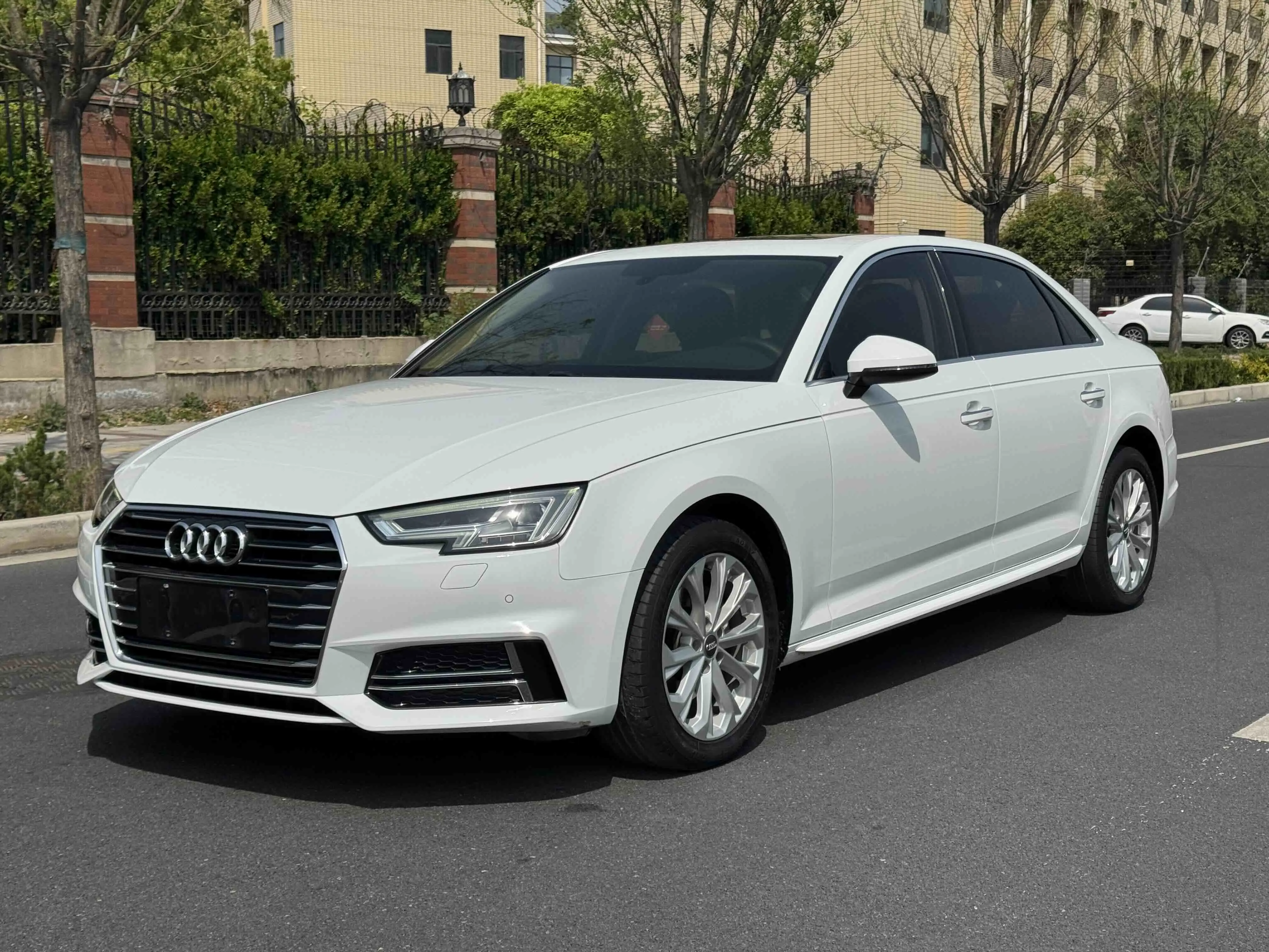 Audi A4L