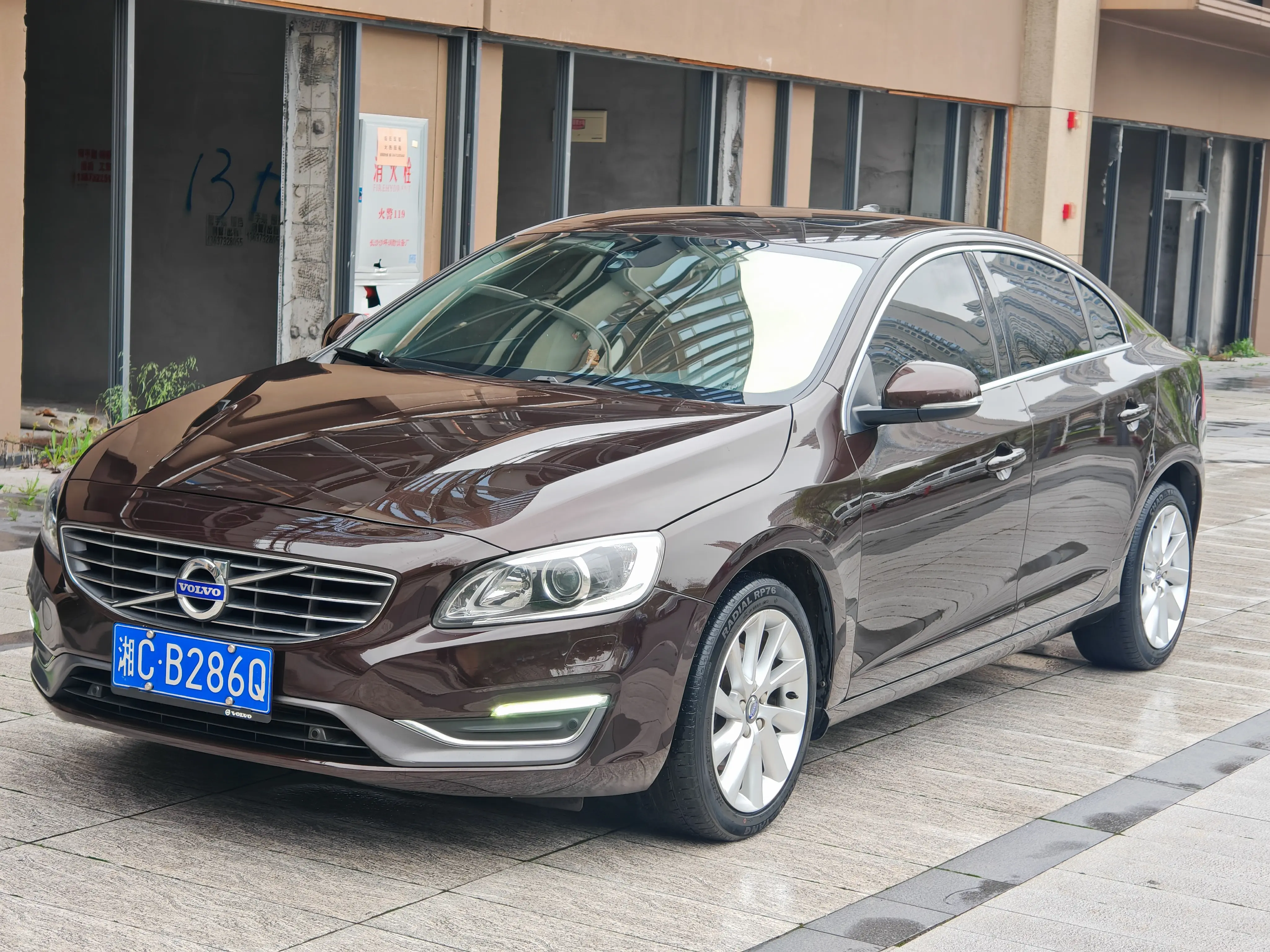 Volvo S60