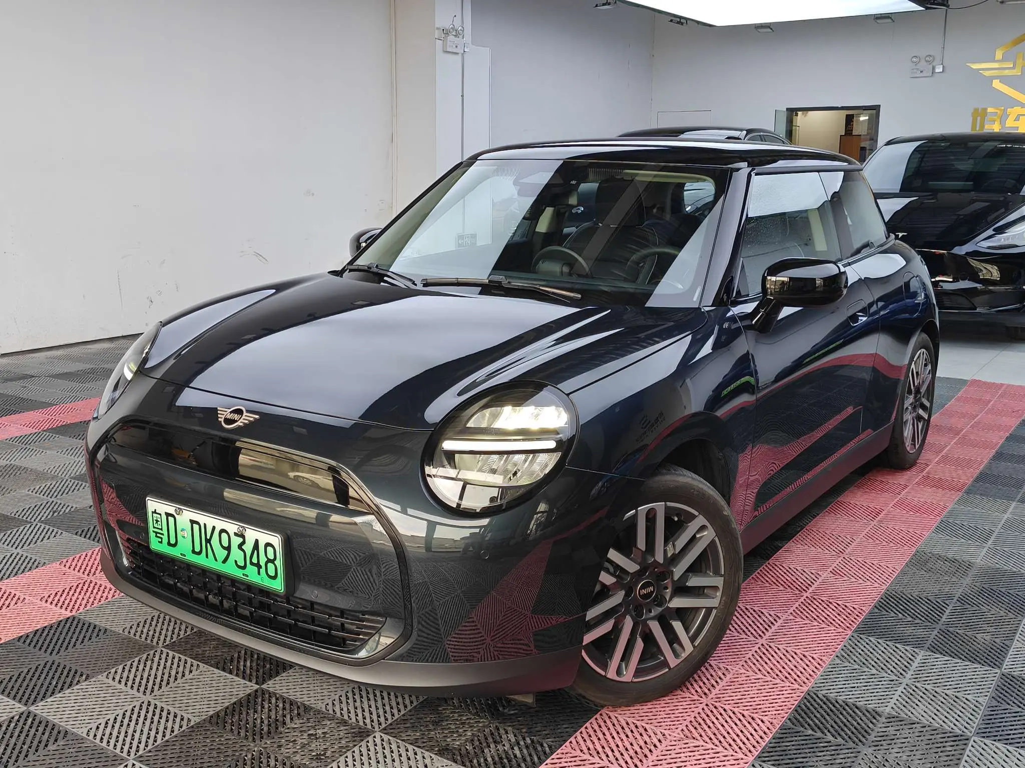 MINI ELECTRIC  COOPER