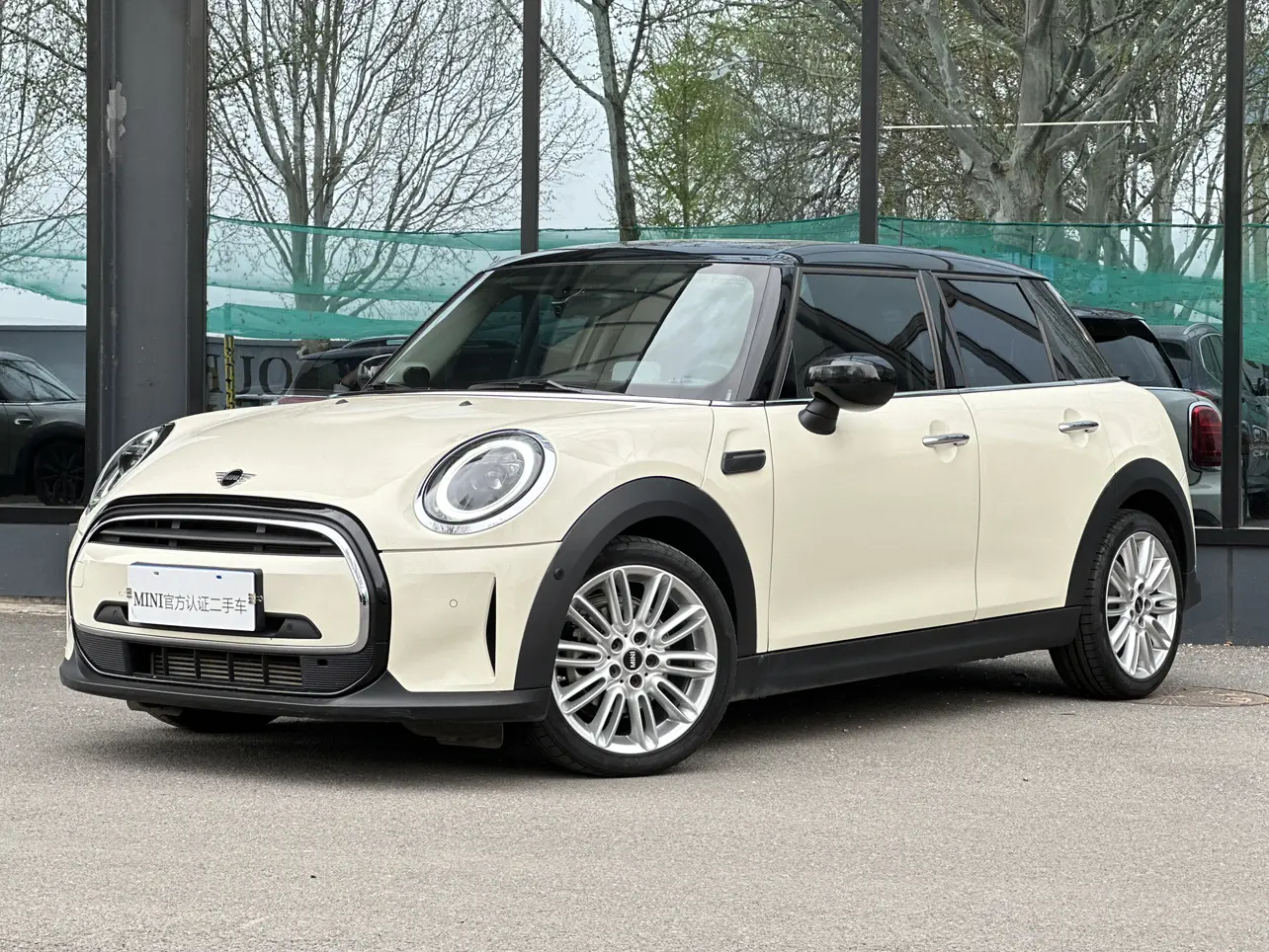 MINI MINI