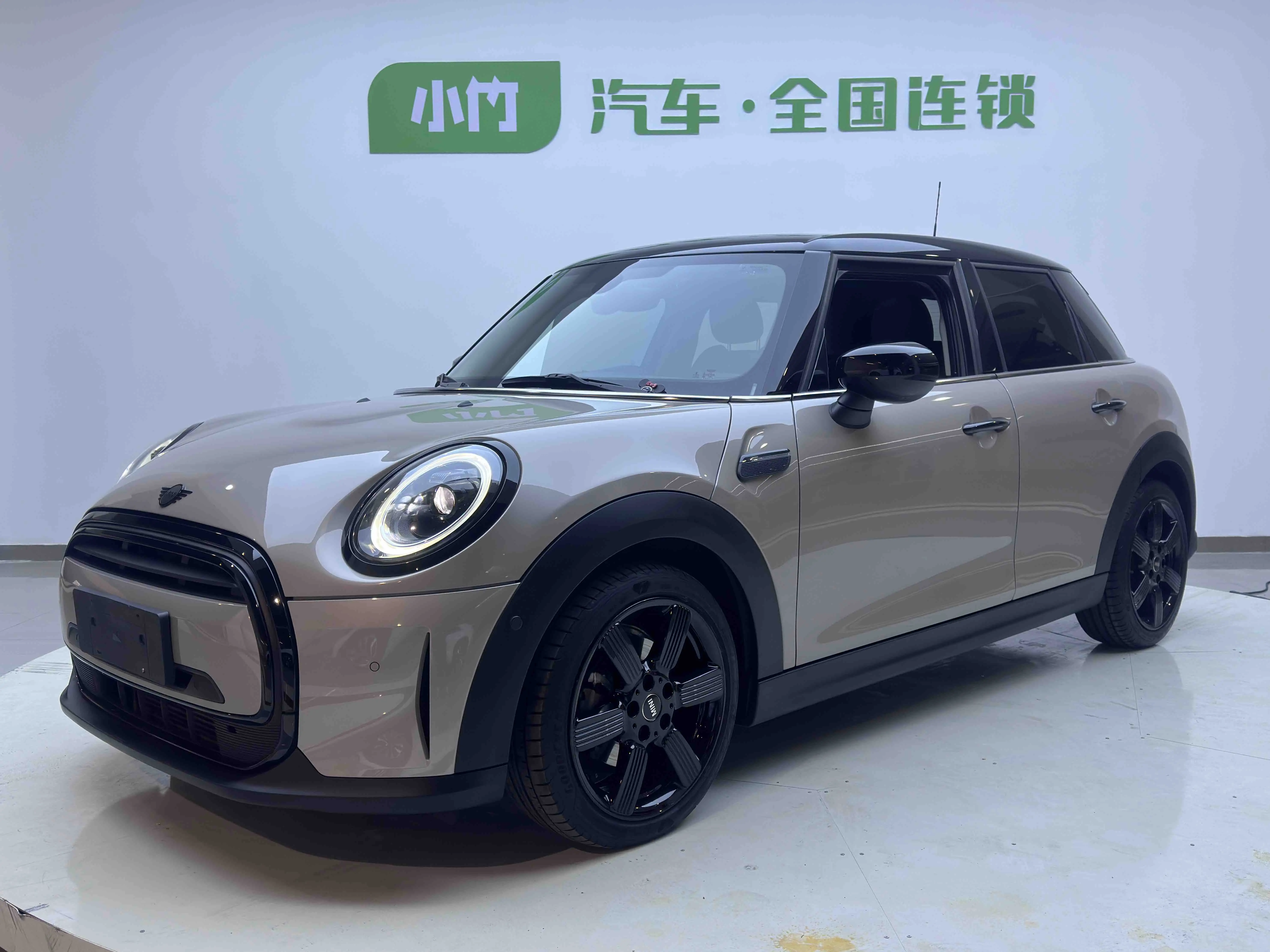 MINI MINI
