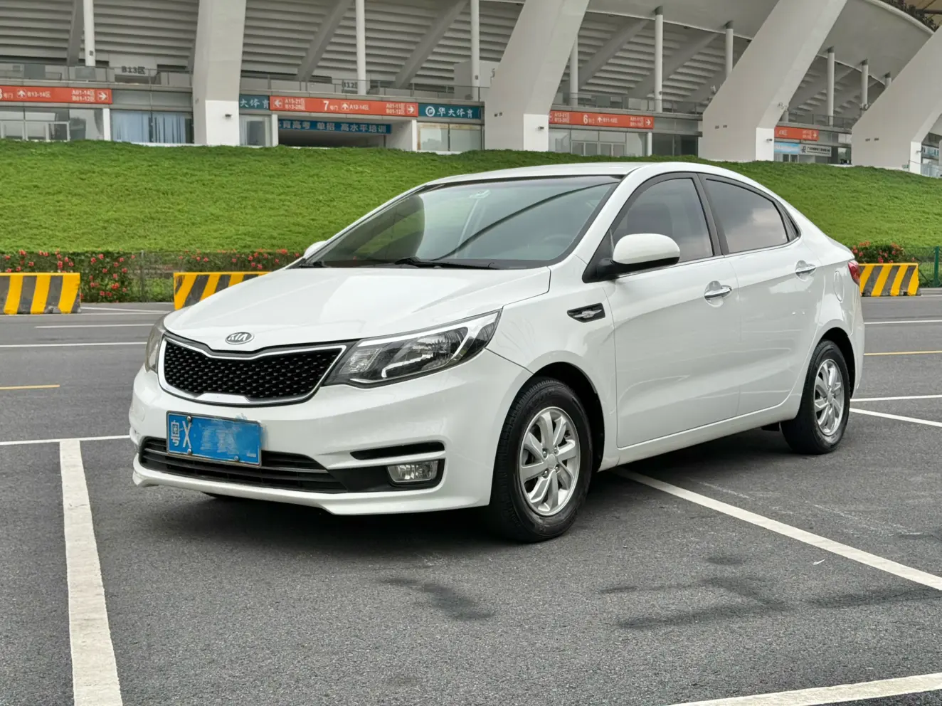 Kia K2