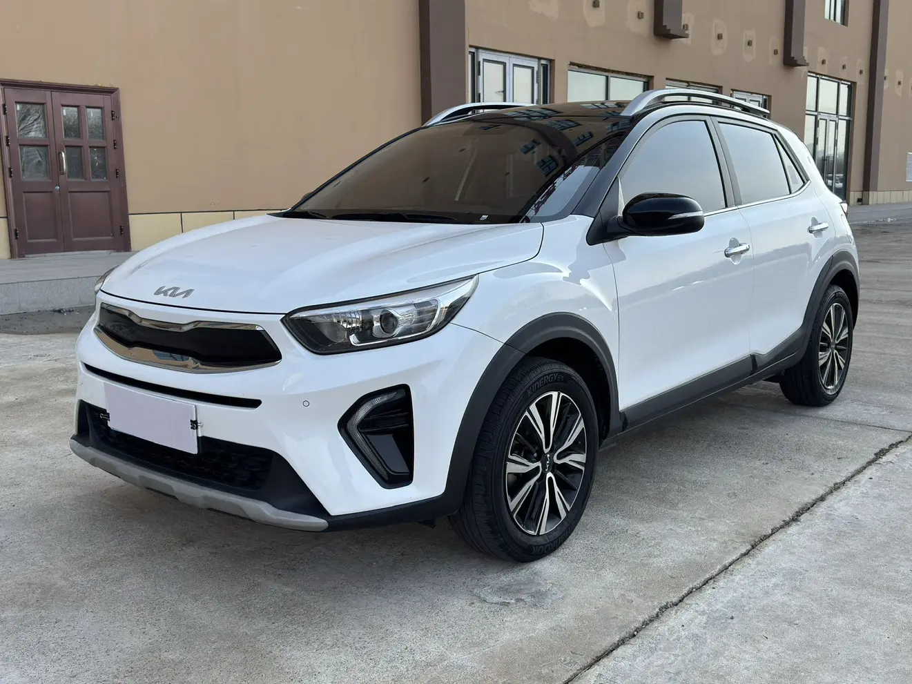 Kia KX1