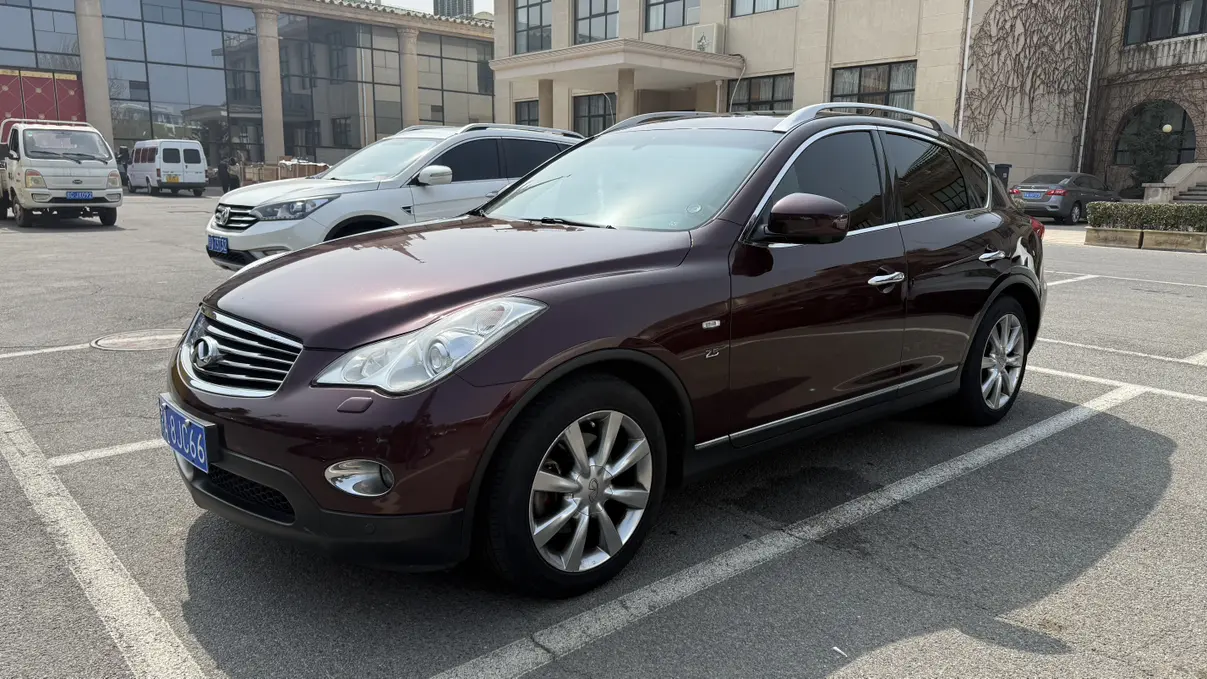 Infiniti QX50