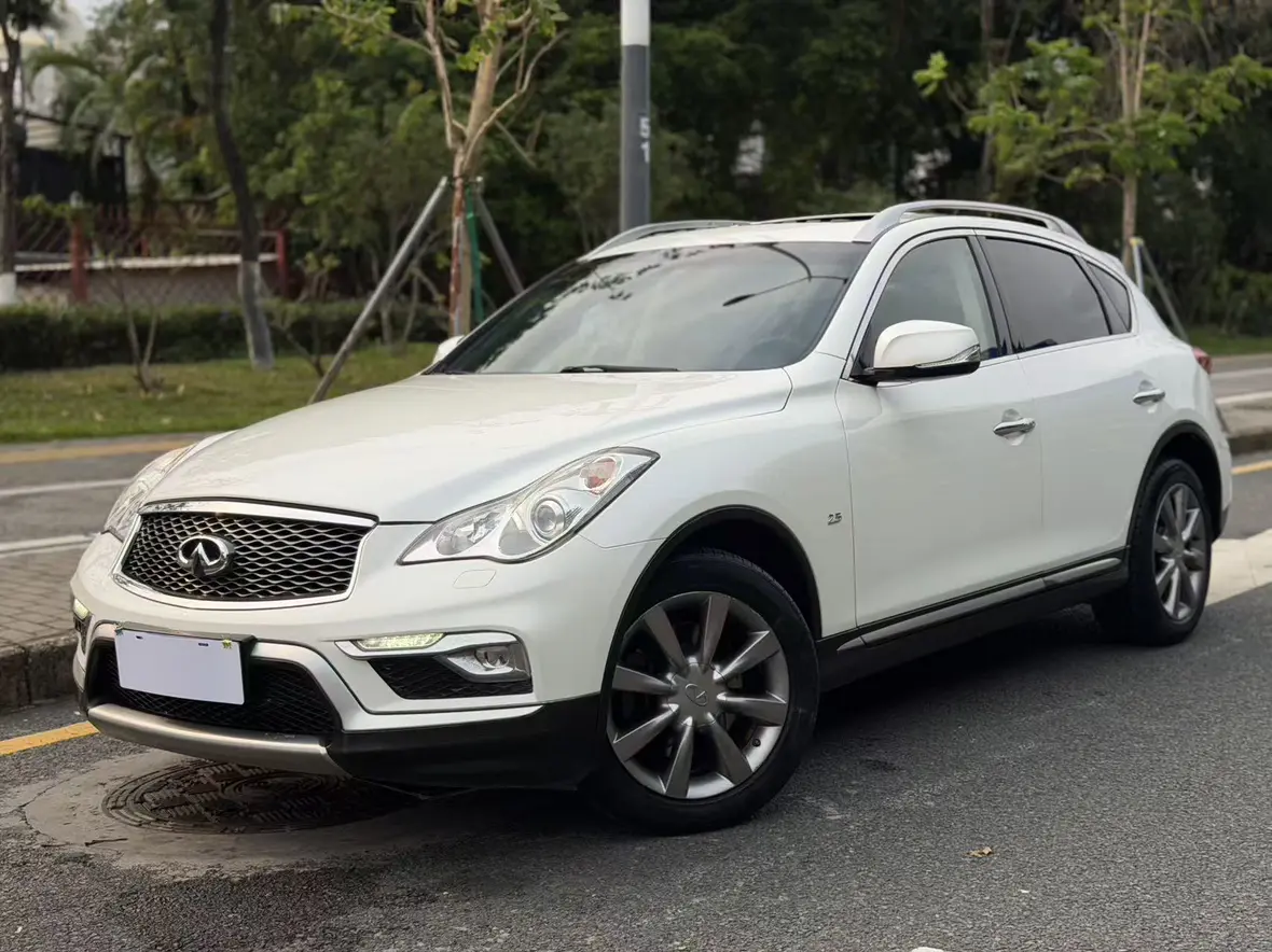 Infiniti QX50