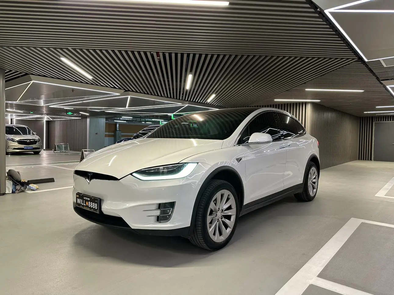 Tesla Model X