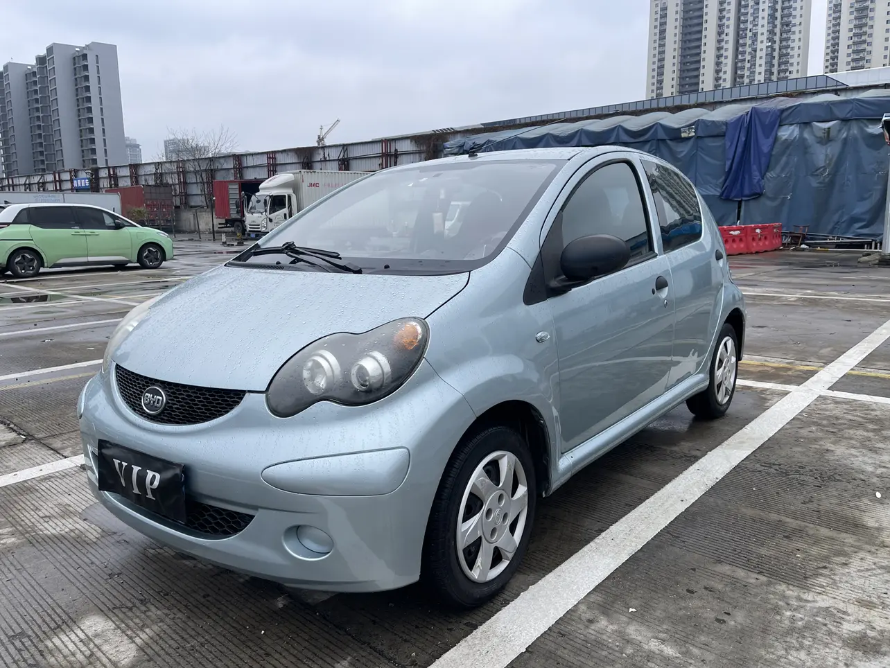 BYD F0