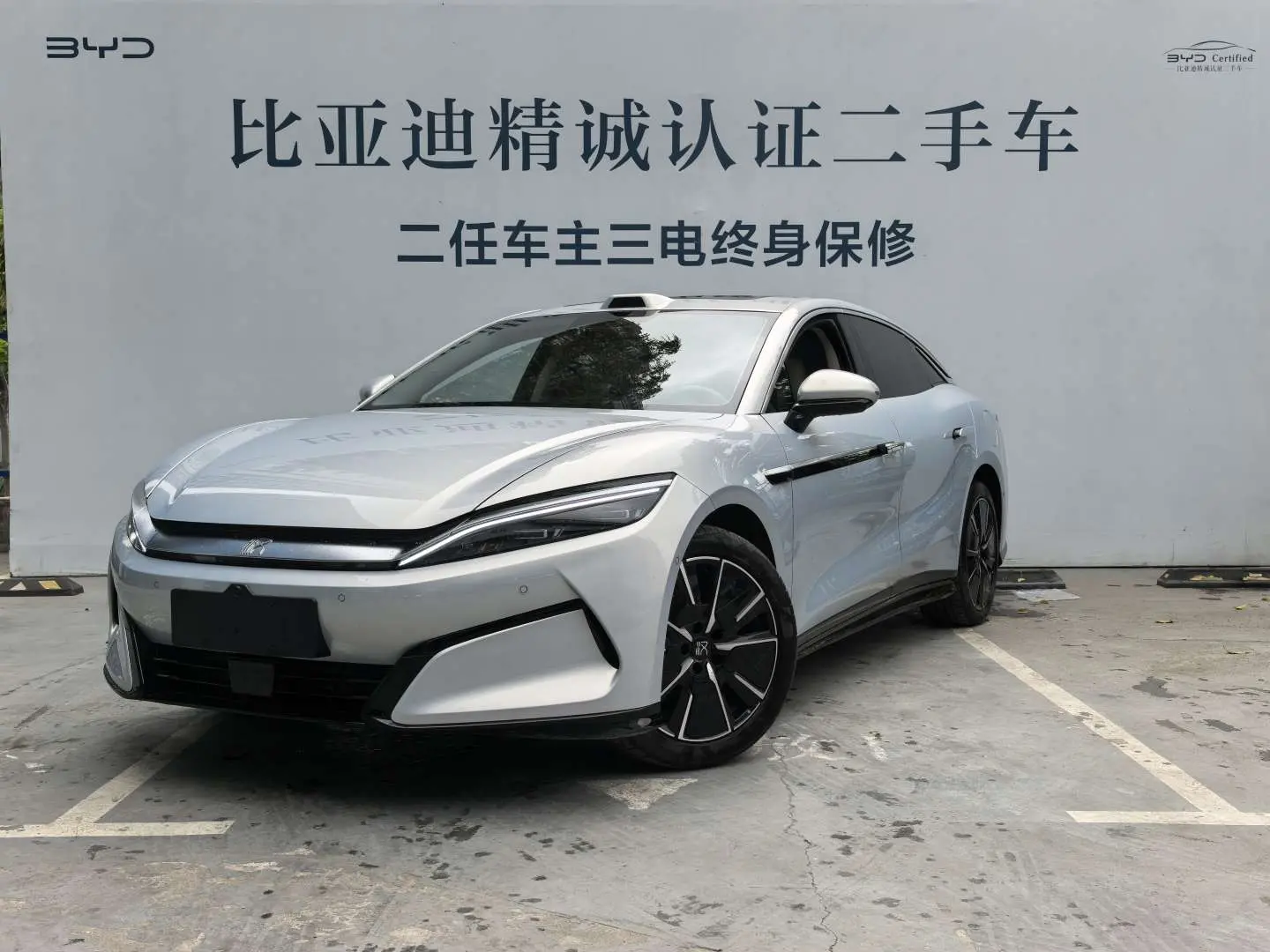 BYD Han L EV