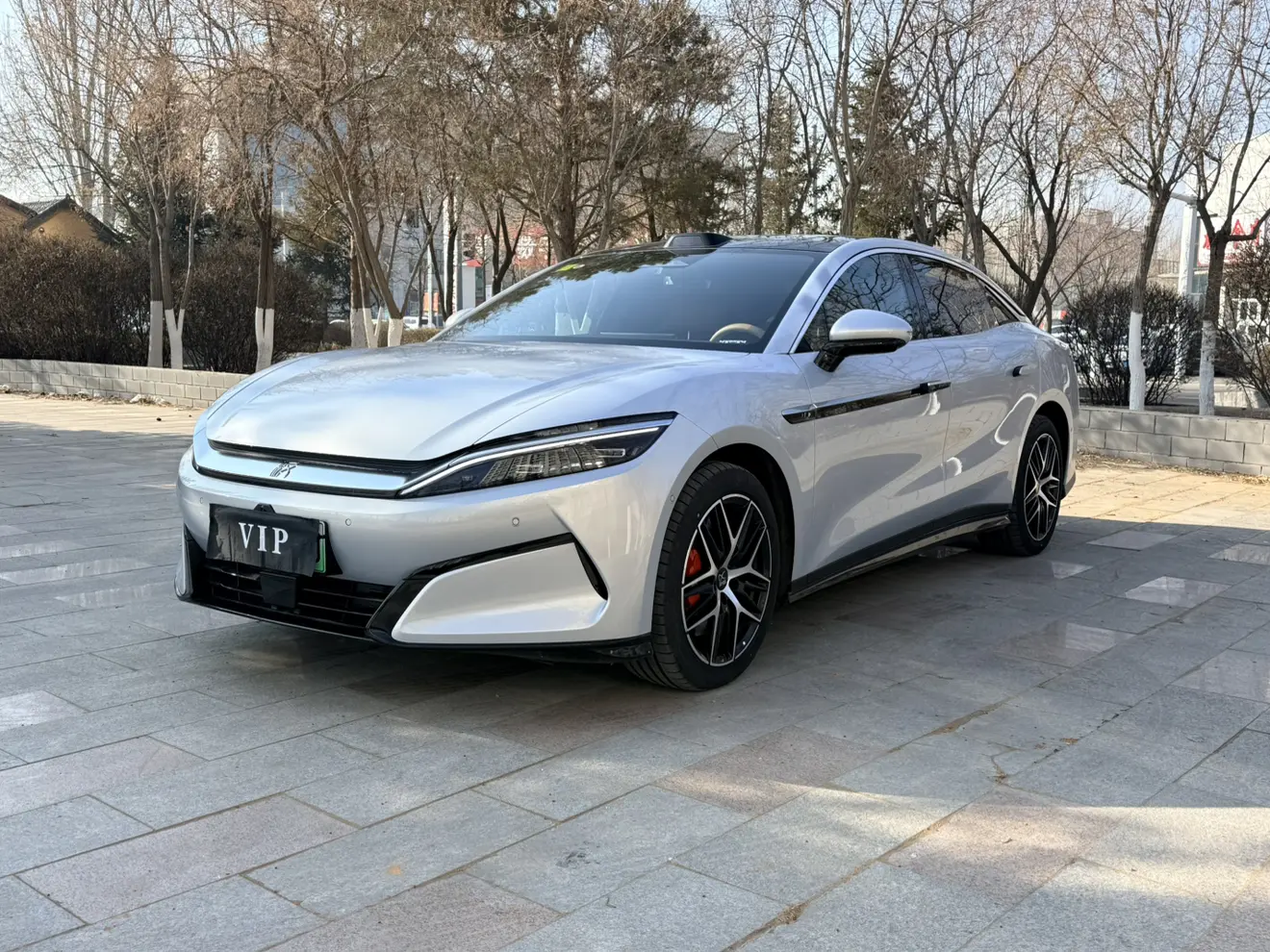 BYD Han L EV