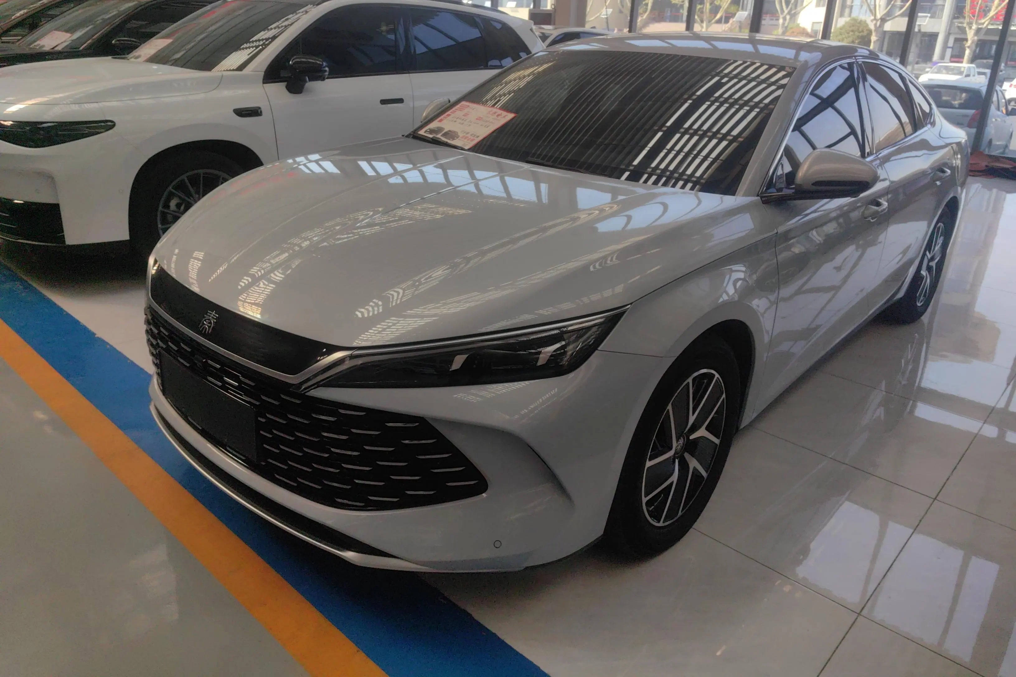 BYD Qin L DM