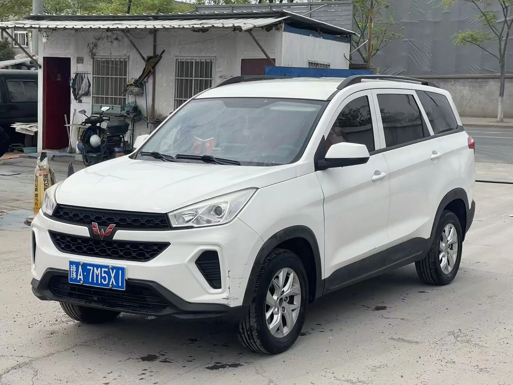 Wuling Hongguang S3