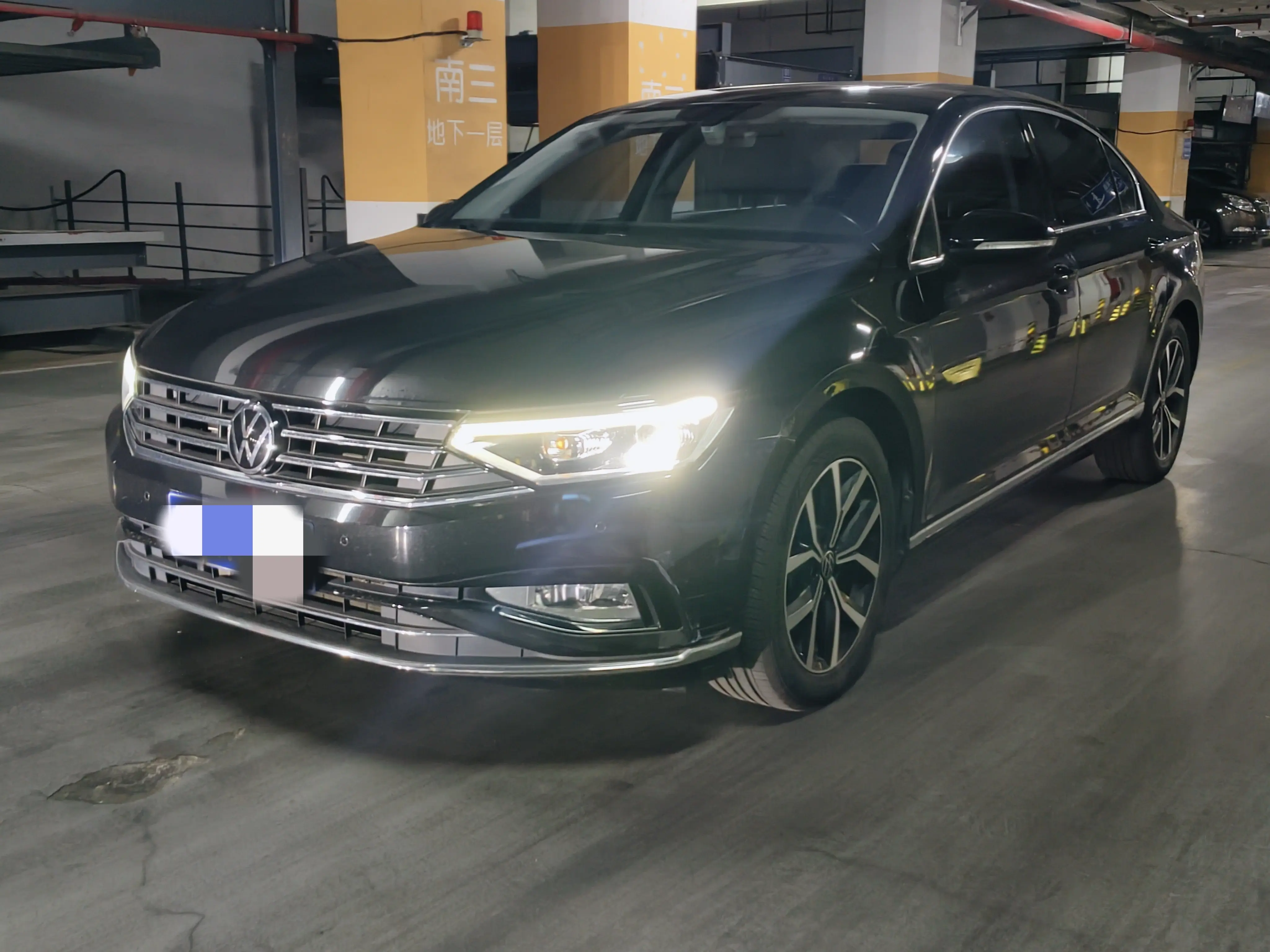 Volkswagen Magotan