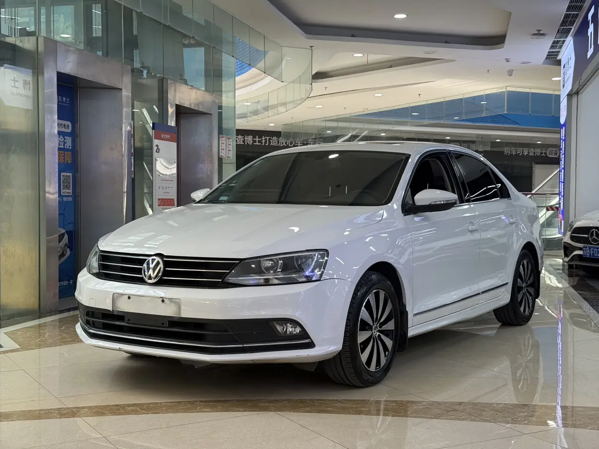 Volkswagen Sagitar